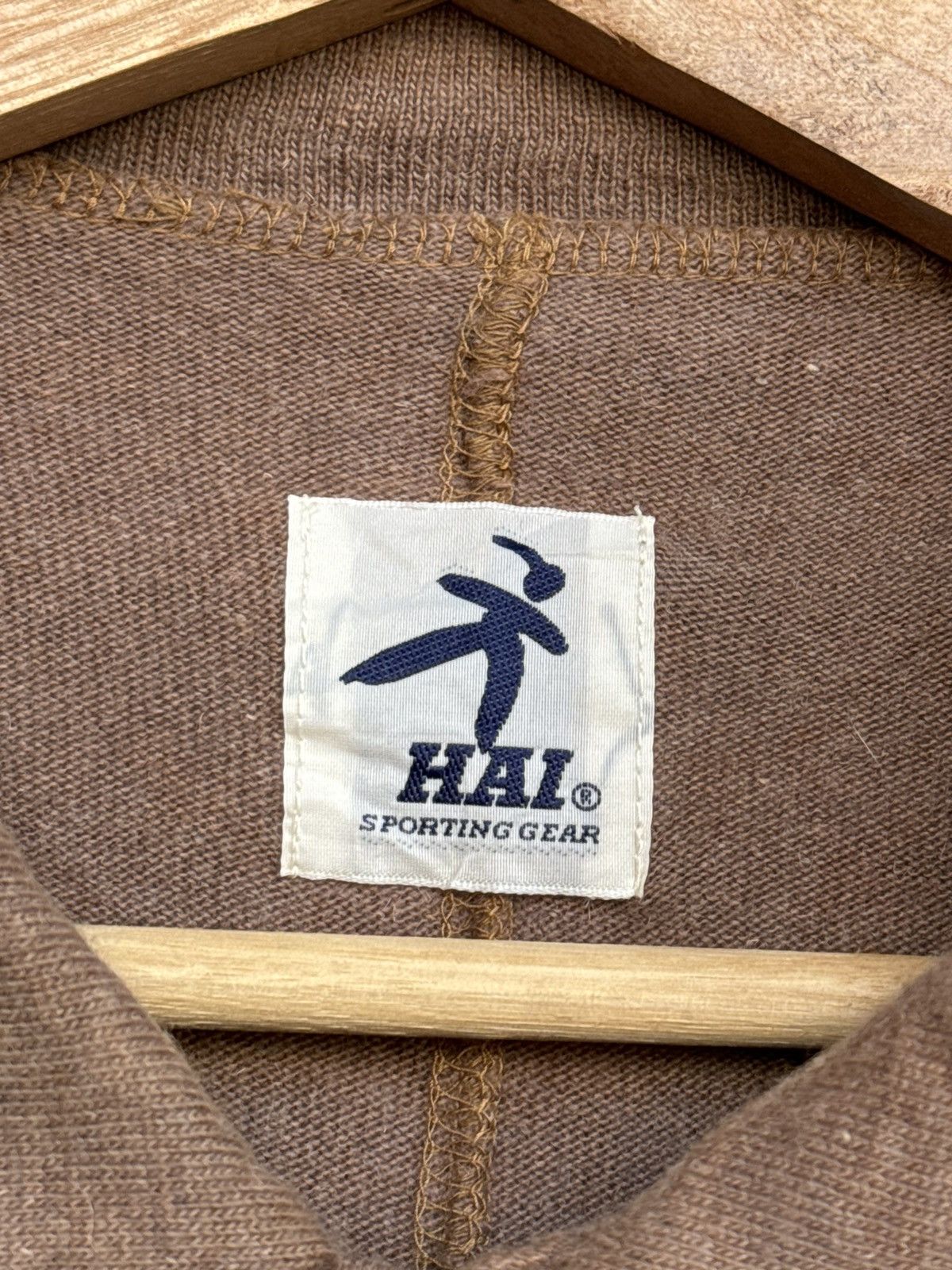 Hai Sporting Gear × Issey Miyake Vintage Issey Miyake Hai Sporting Gear Button Crewneck Size US M / EU 48-50 / 2 - 8 Thumbnail