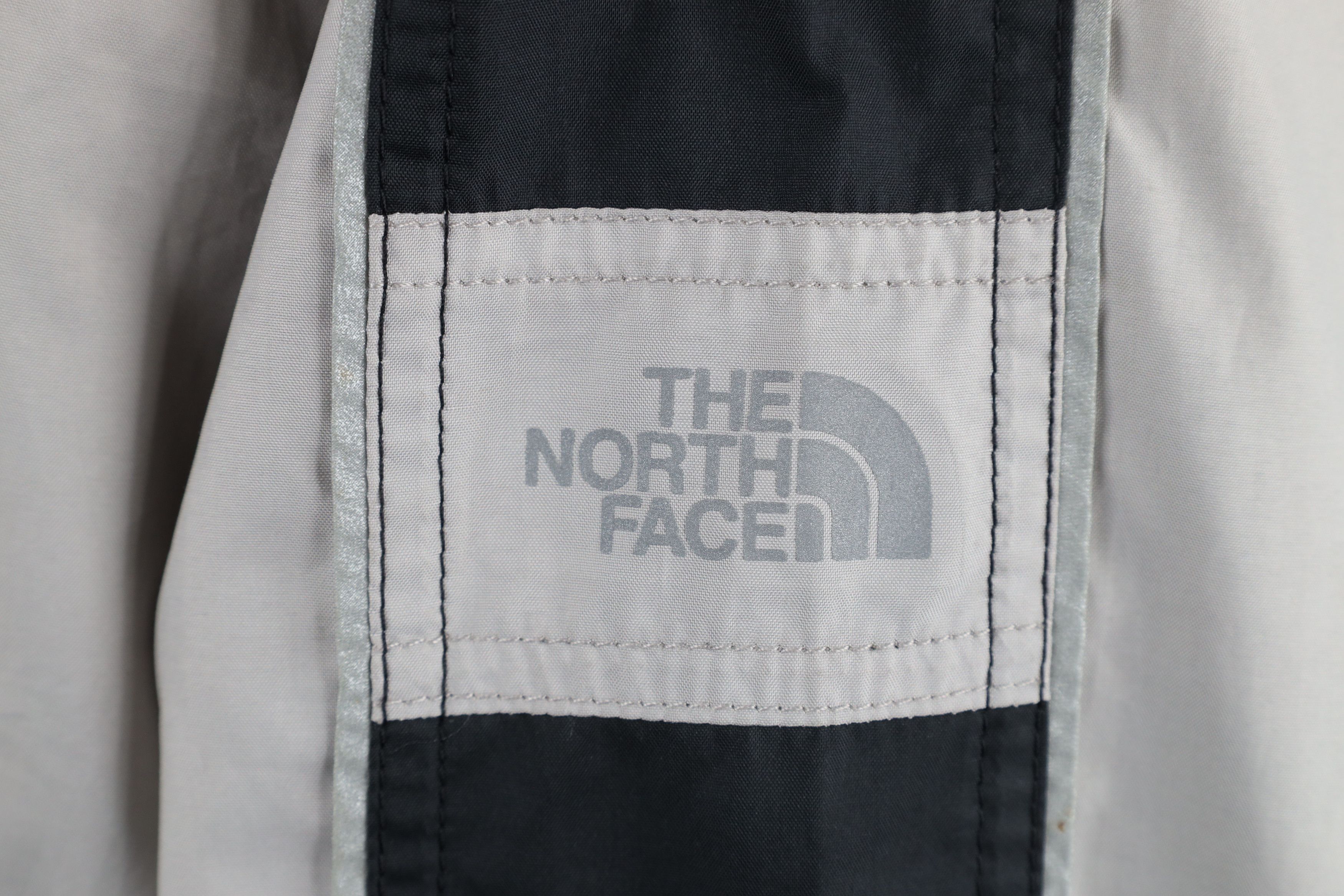The North Face × Vintage Vintage Y2K The North Face Avalanche Trucks Jacket Gray Size US XL / EU 56 / 4 - 4 Thumbnail
