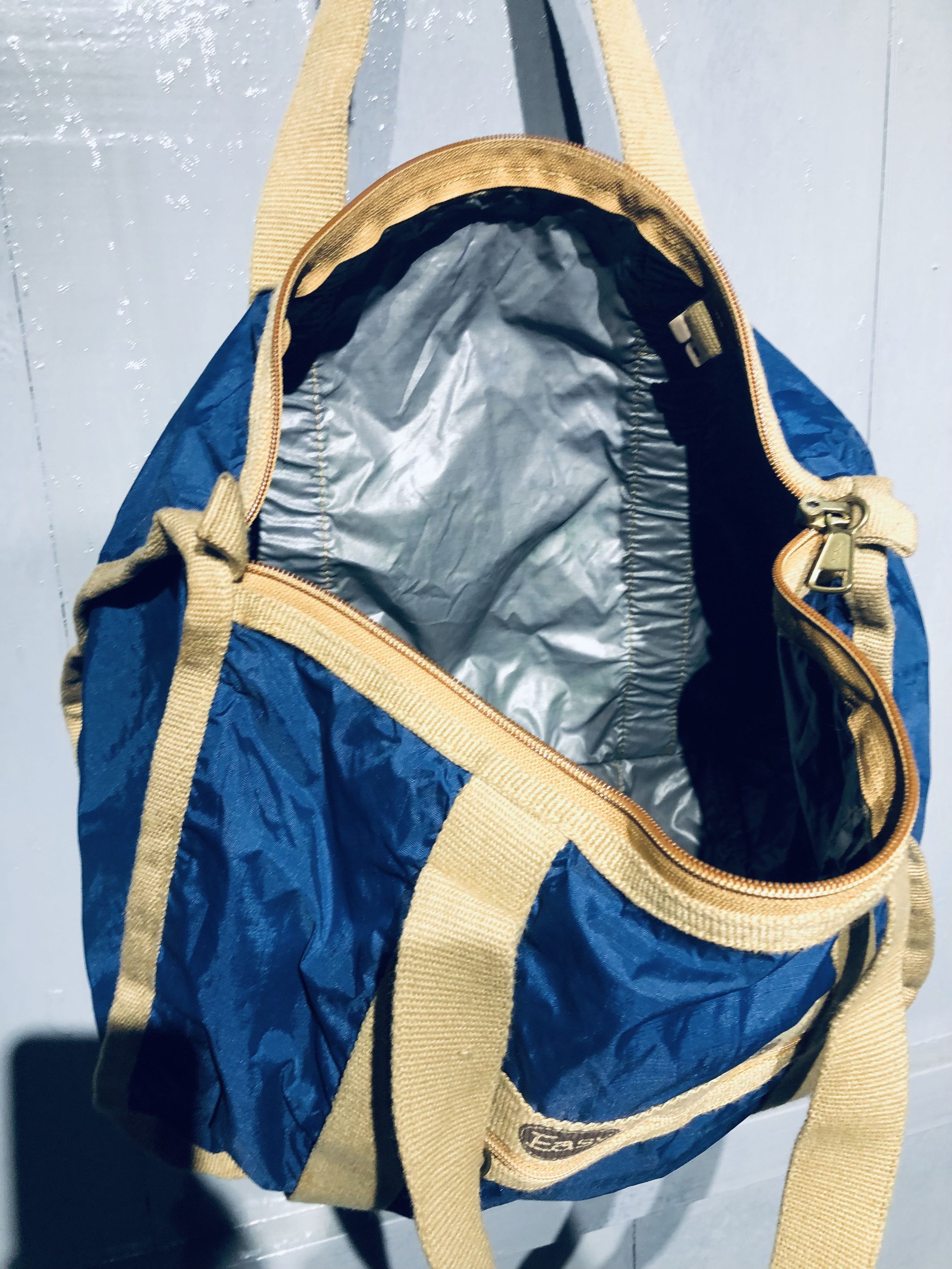 Japanese Brand JAPANESE NYLON OUTDOOR MINI TRAVEL BAG Size ONE SIZE - 6 Thumbnail