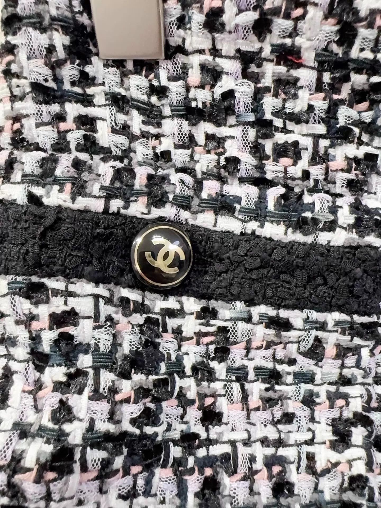Chanel Chanel 23P Tweed Skirt Women's Size 34 Like New Size 25" / US 0 / IT 36 - 2 Thumbnail