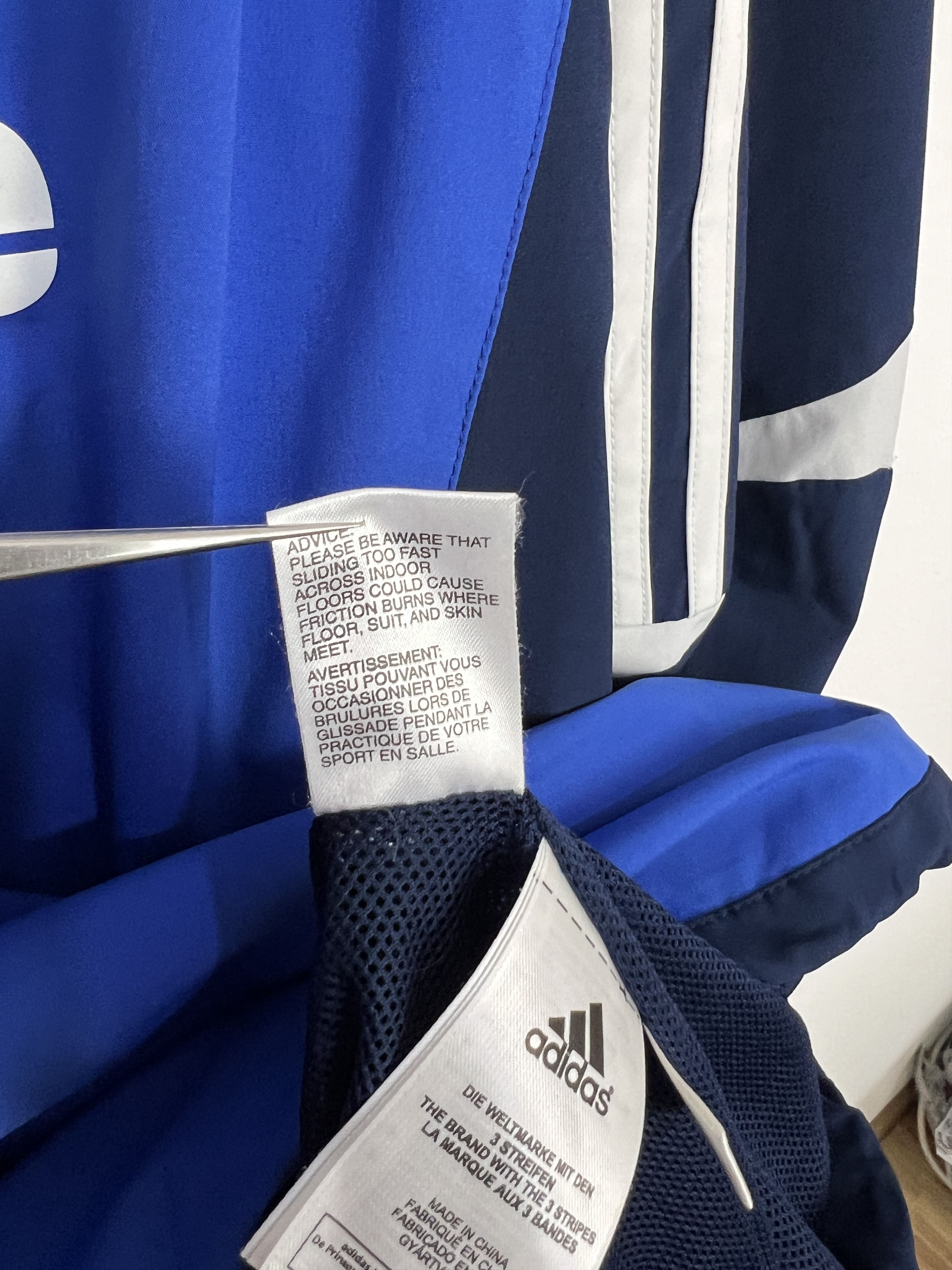 Adidas Vintage Adidas Chelsea Football Train Sweatshirt Soccer Size US L / EU 52-54 / 3 - 10 Thumbnail