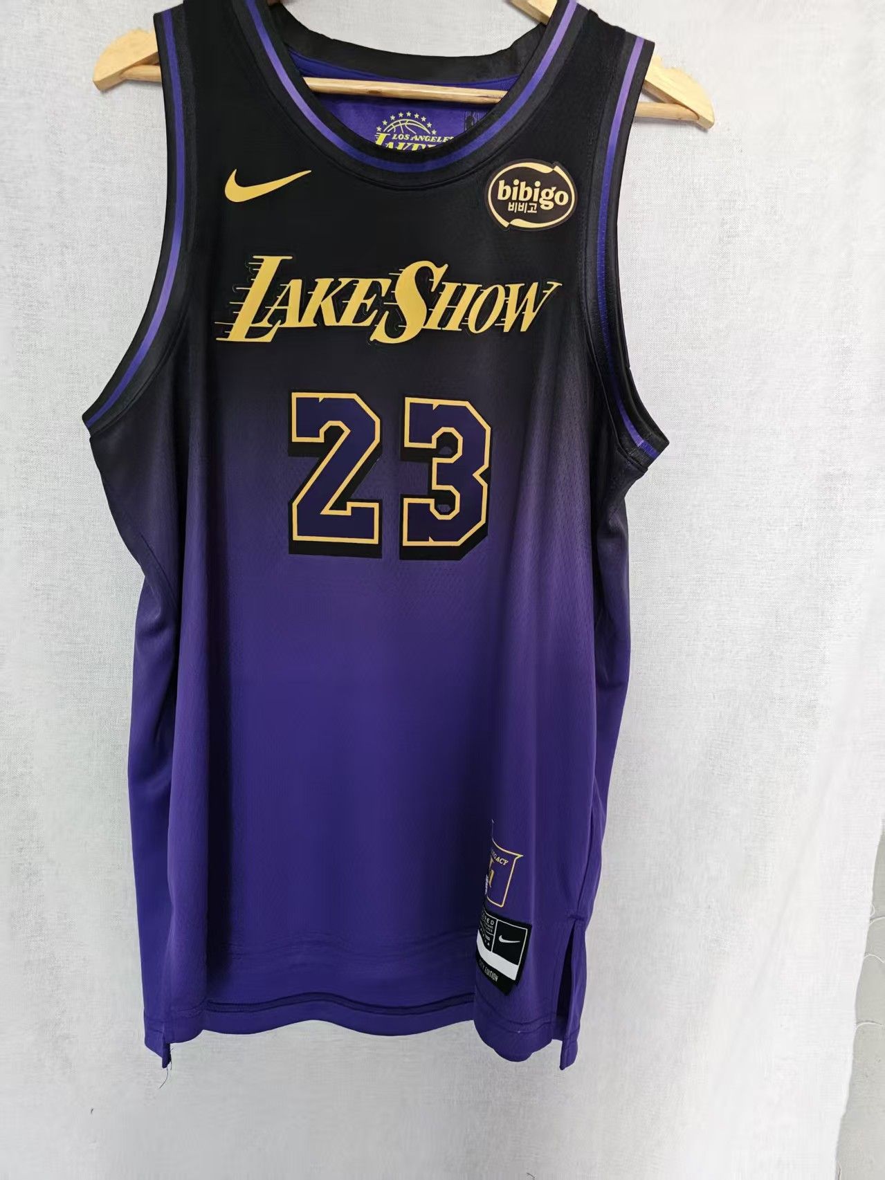 NBA Lakers #23 LeBron James Jersey XXL Size US XXL / EU 58 / 5 - 1 Thumbnail