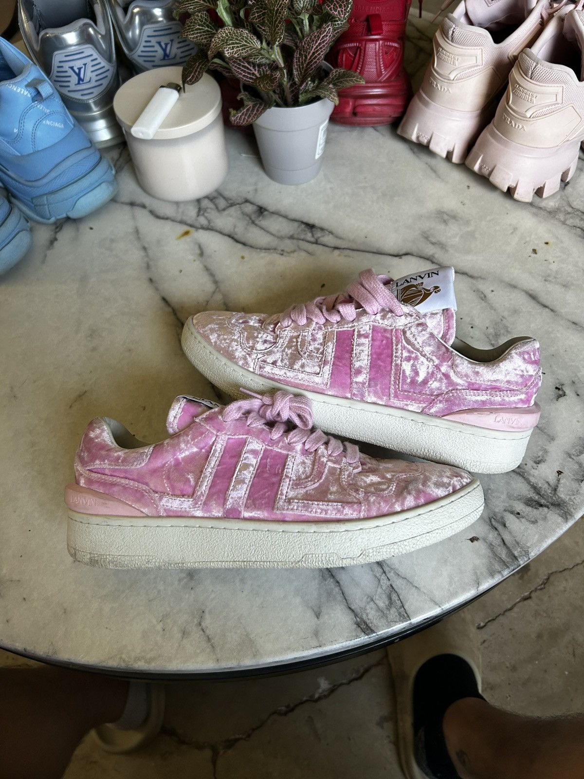 Lanvin Lanvin velour pink lows Size US 8.5 / IT 38.5 - 2 Thumbnail