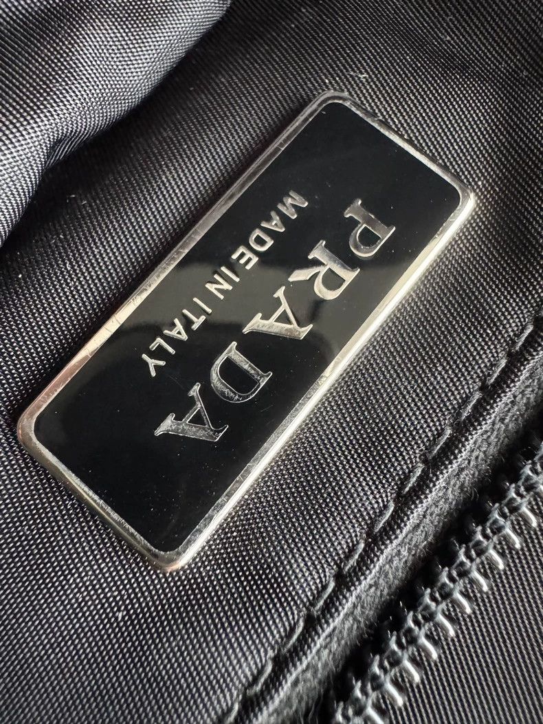 Prada PRADA Black Large Nylon Messenger Bag Size ONE SIZE - 6 Thumbnail