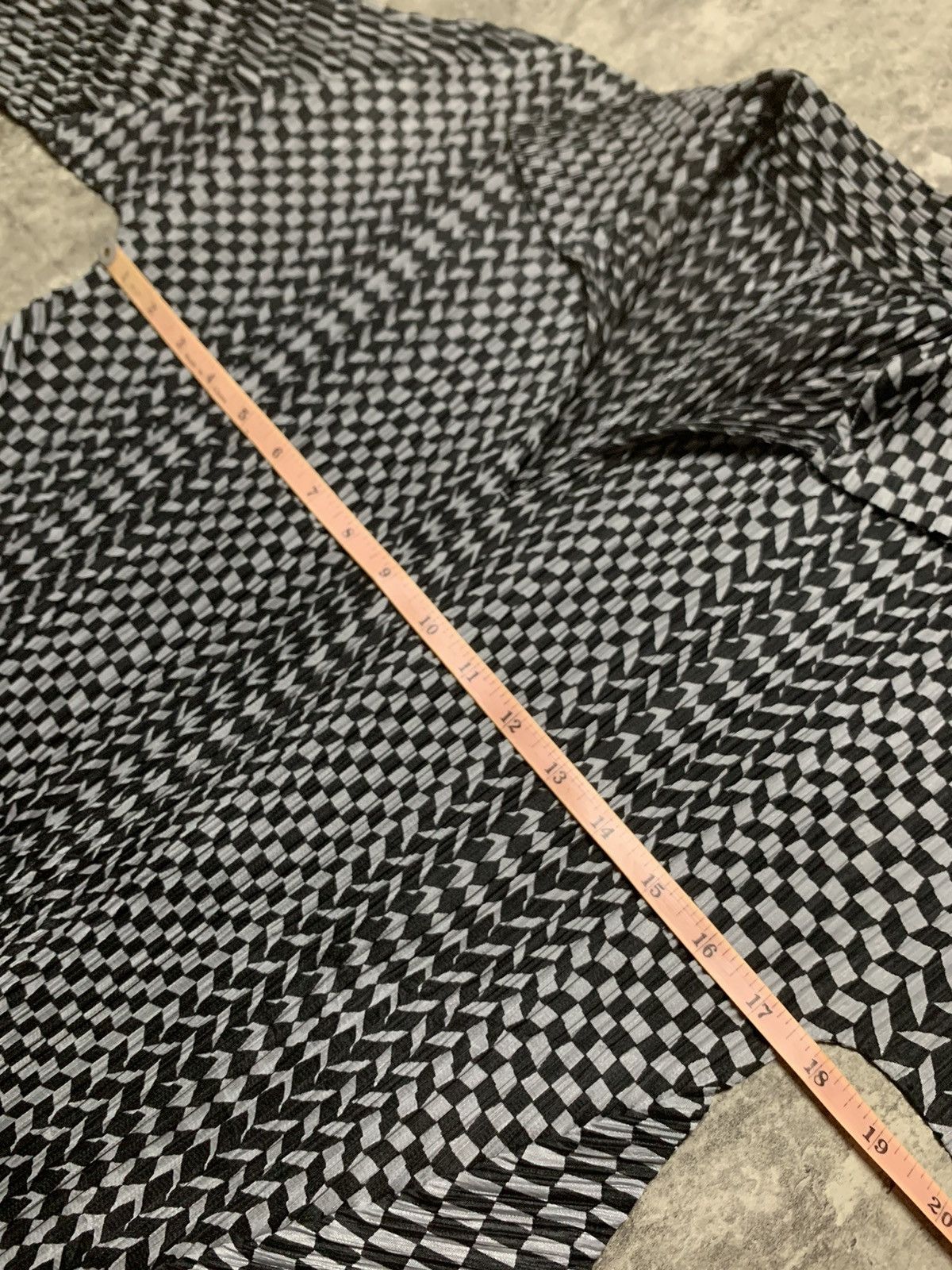 Pleats Please Issey Miyake FREE TARIFF Pleats Please Pleated Tribal Patterned Size M / US 6-8 / IT 42-44 - 17 Thumbnail