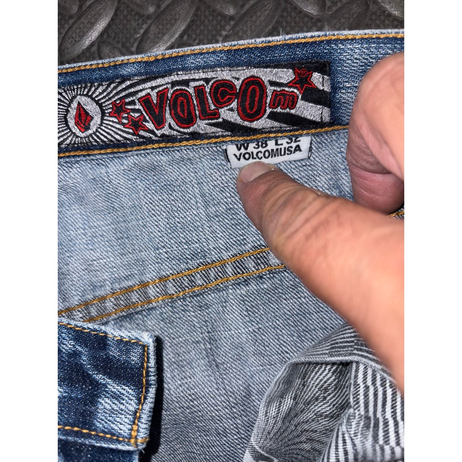 Volcom Vintage Volcom jeans Boardwear size 38x32 baggy denim Y2K Size US 38 / EU 54 - 4 Thumbnail