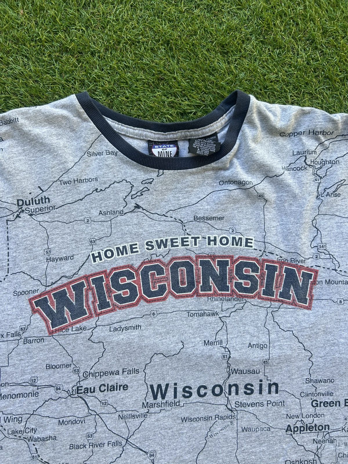 Vintage Wisconsin Map Print “Home Sweet Home” All Over T-Shirt Size US XXL / EU 58 / 5 - 2 Thumbnail