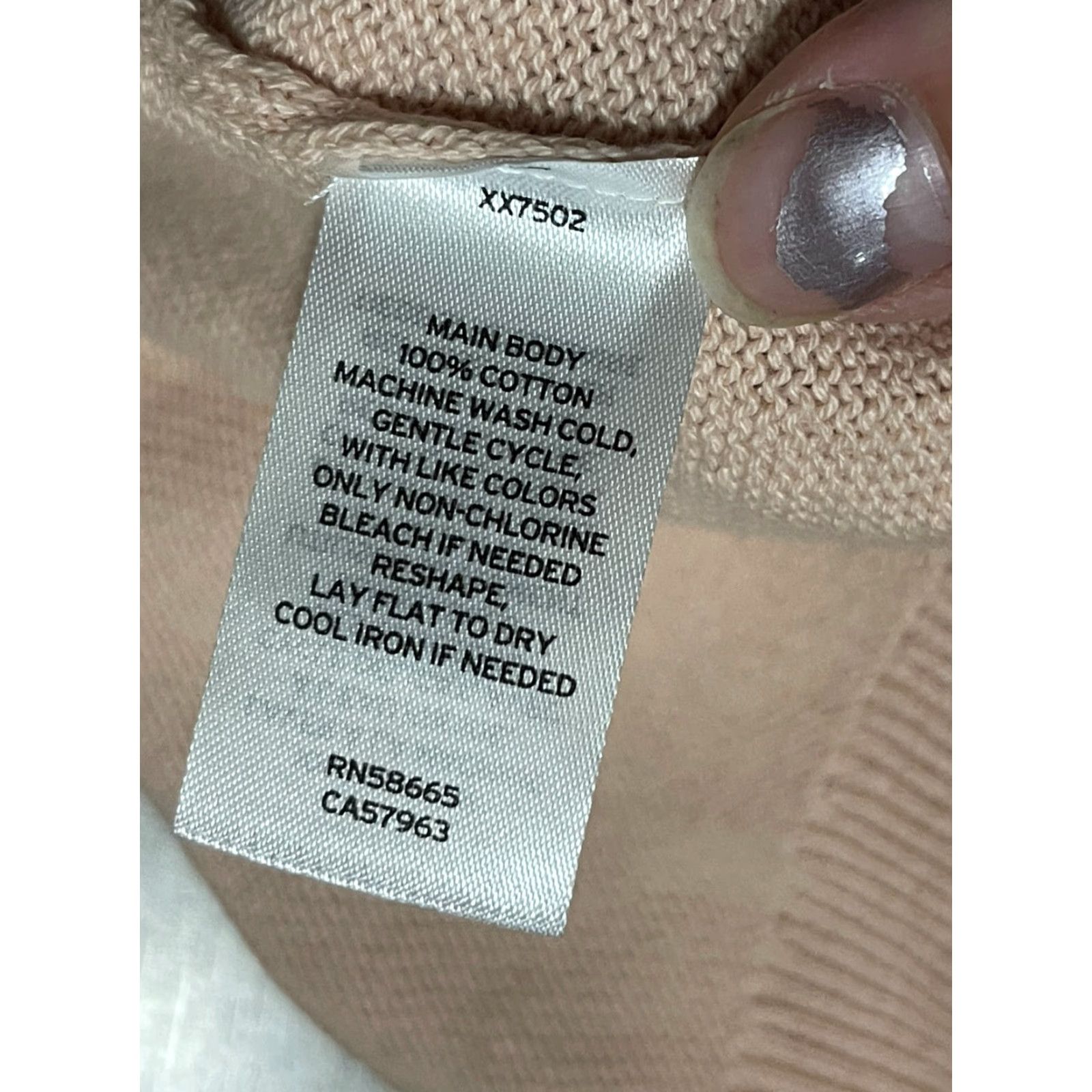 Vintage BP Tank Top Women's XL Pink Crop Top Sleeveless V-Neck Pullover Cropped Tank Casual Modern 90s? Wait, no new info. Size XL / US 12-14 / IT 48-50 - 6 Thumbnail