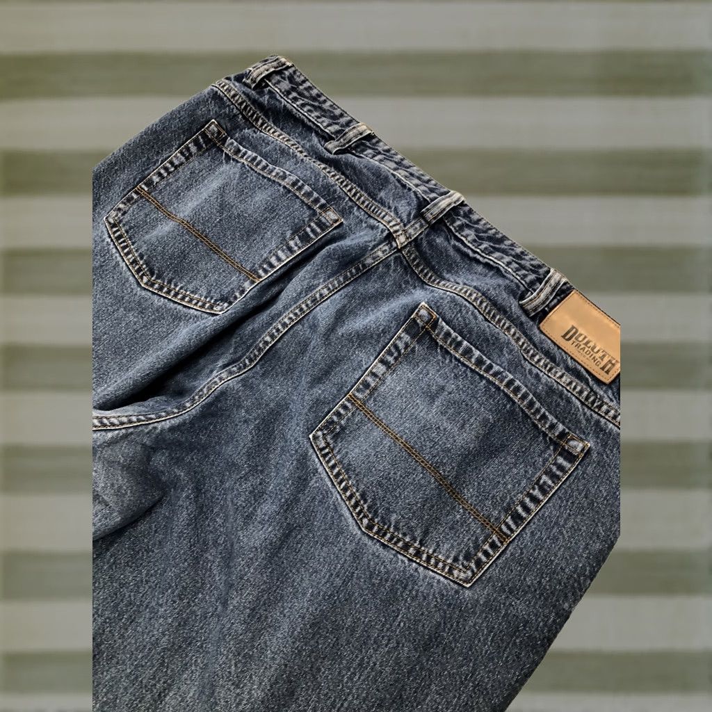 CO Duluth Denim Jeans Mens 42x28.5 Med Wash Regular Belt Loops 5-Pocket Straight Cotton Spandex Relaxed Blue Size US 42 / EU 58 - 1 Thumbnail