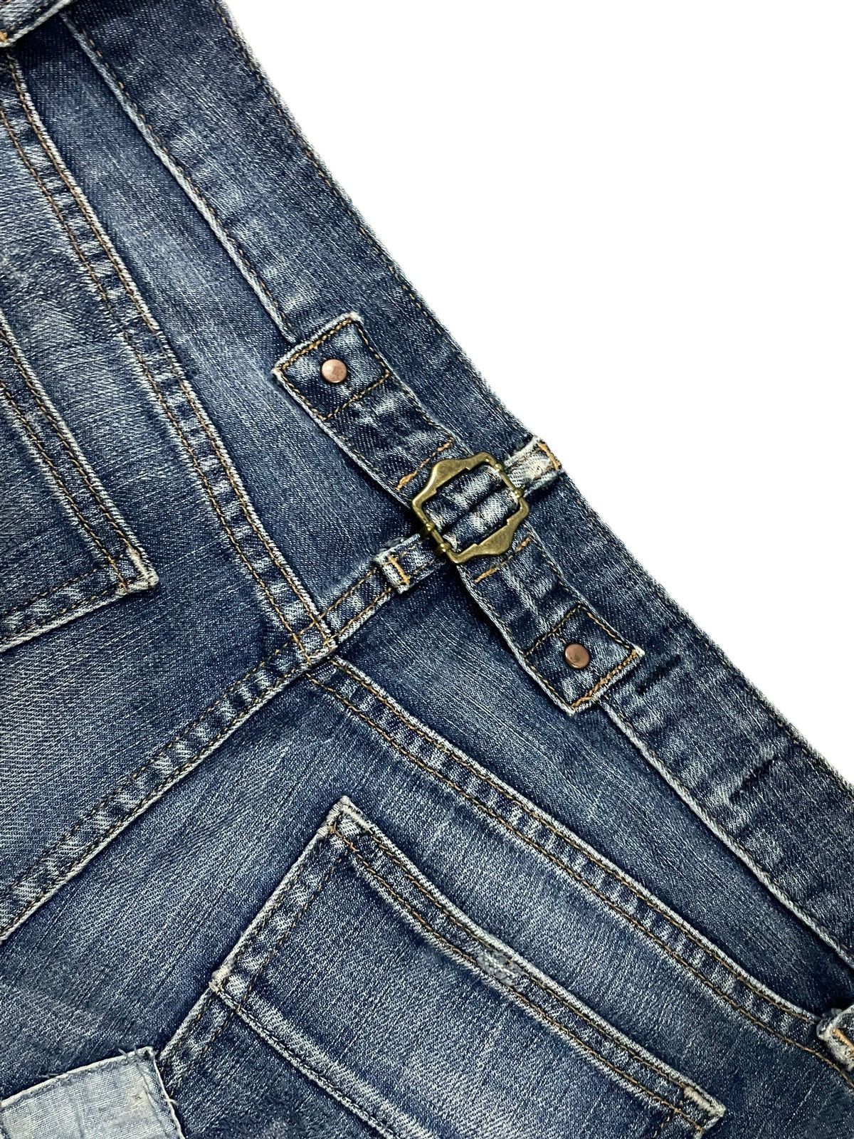 Balenciaga × Gap × Kanye West Vintage Y2K Gap 1960 Easy Straight BlueWash Distressed Jeans Size 31" - 11 Thumbnail