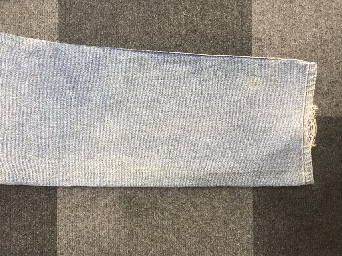 Levi's Vintage Levis 501 Light wash Distressed Jeans Size US 30 / EU 46 - 21 Thumbnail