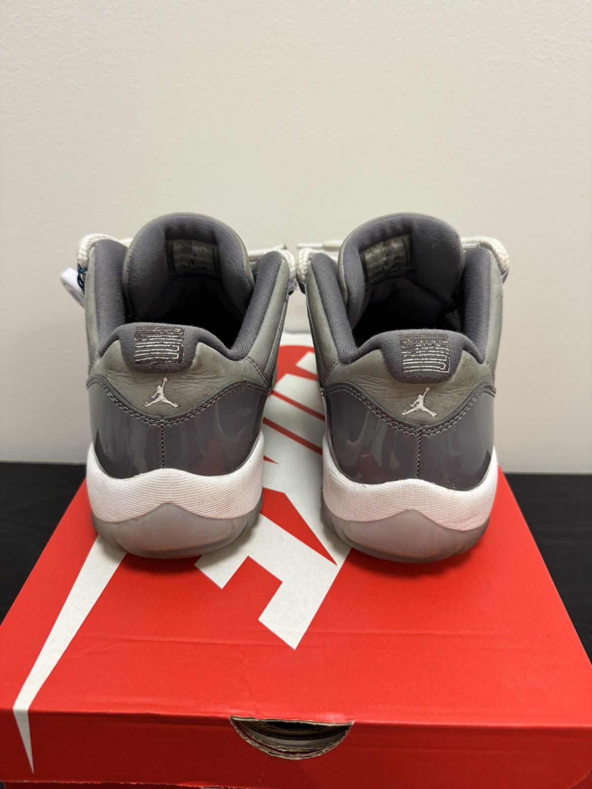 Jordan Brand Jordan 11 cool grey low Size US 9 / EU 42 - 4 Thumbnail