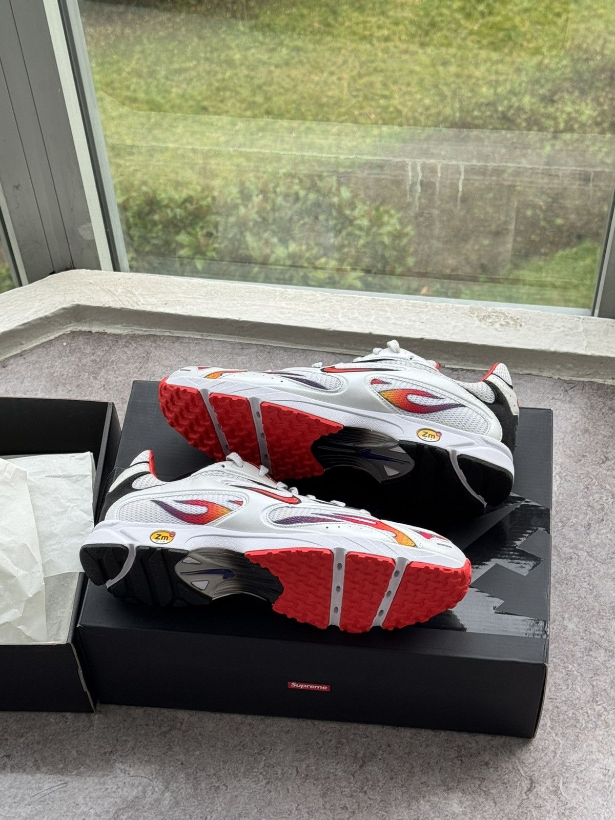 Nike × Supreme Nike x Supreme ZM STRK SPECTRUM PLS Size US 10 / EU 43 - 3 Thumbnail