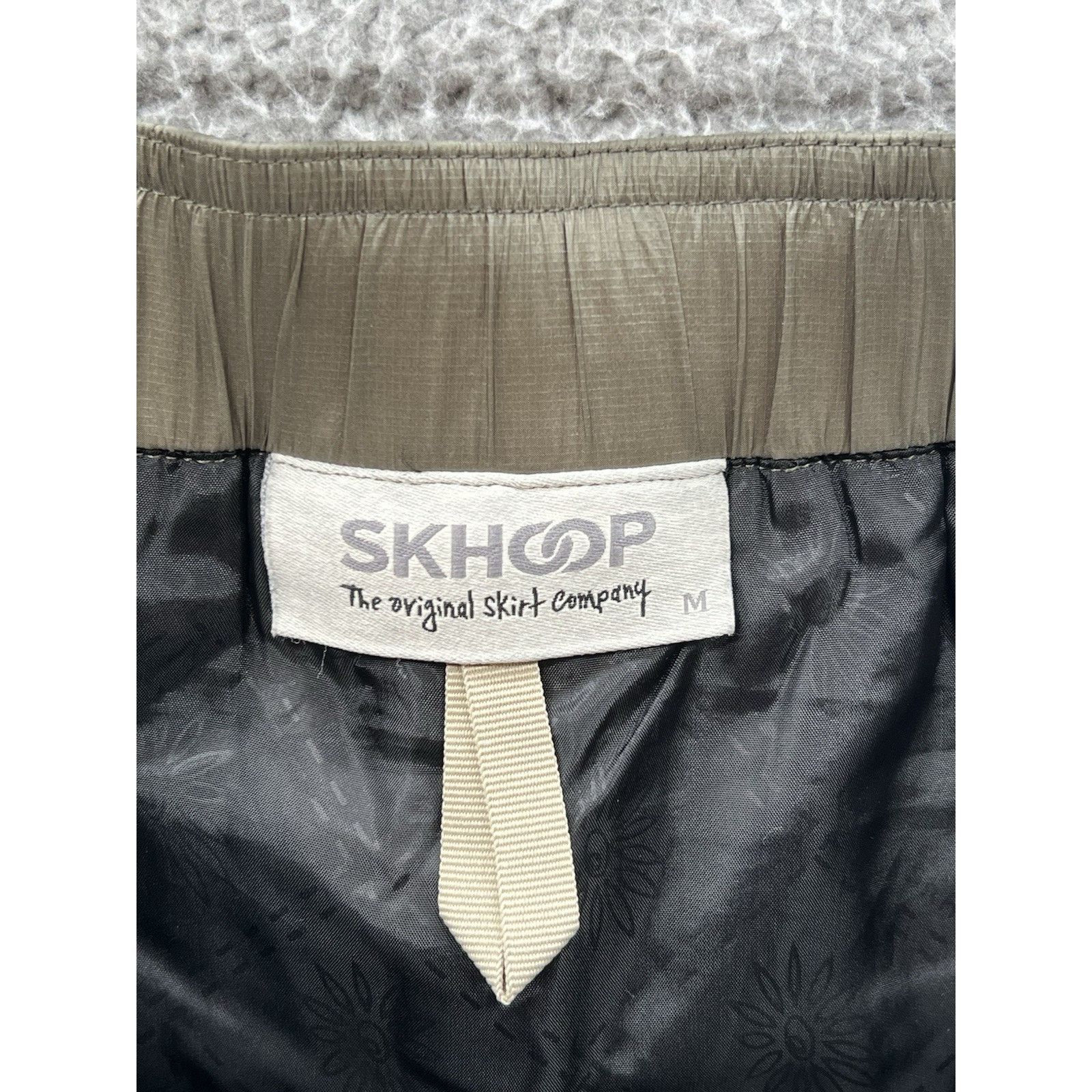 Other SKHOOP Down Insulated Olive Army Green Quilted Skirt Medium Size 26" / US 2 / IT 38 - 3 Thumbnail