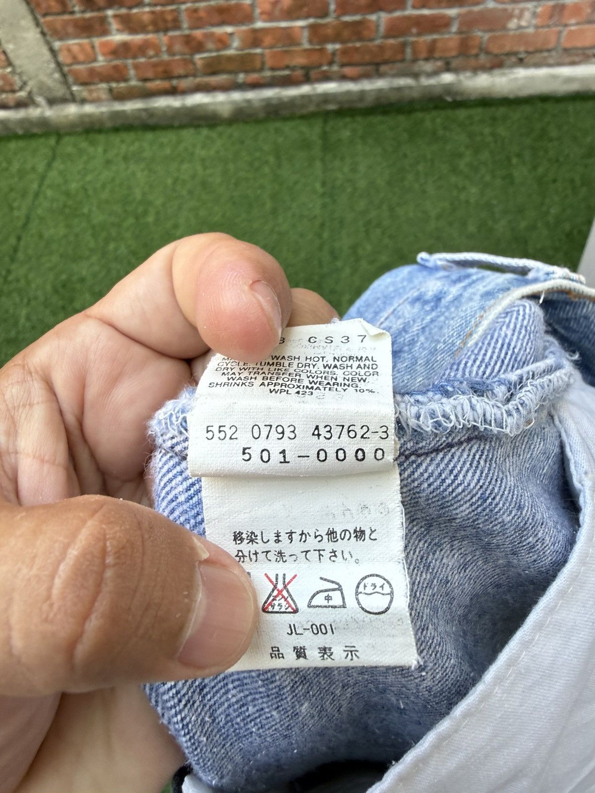 Levi's Vintage Clothing W30x32.5 Vintage levi’s 501 faded 90s made in USA Size US 30 / EU 46 - 7 Thumbnail