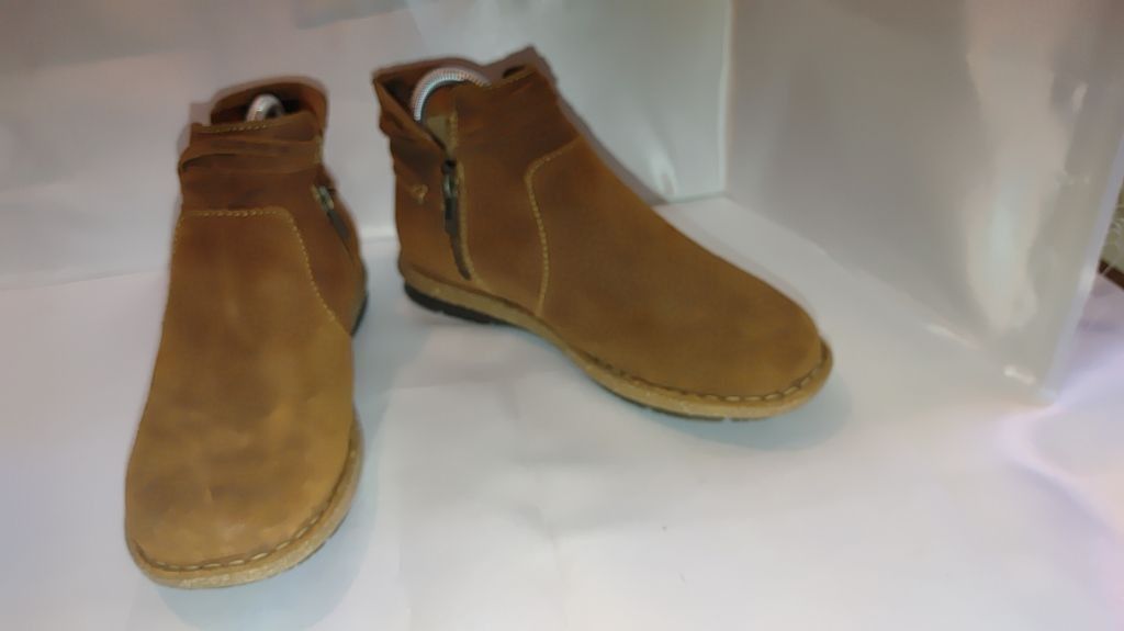 Born Born Women's Tarkiln Suede Ankle Boot Size 8 Size US 8 / IT 38 - 7 Thumbnail