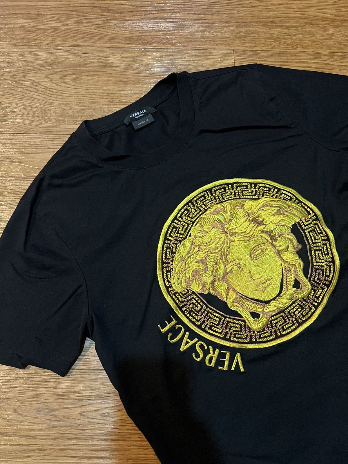Designer × Versace VERSACE Size US S / EU 44-46 / 1 - 3 Thumbnail