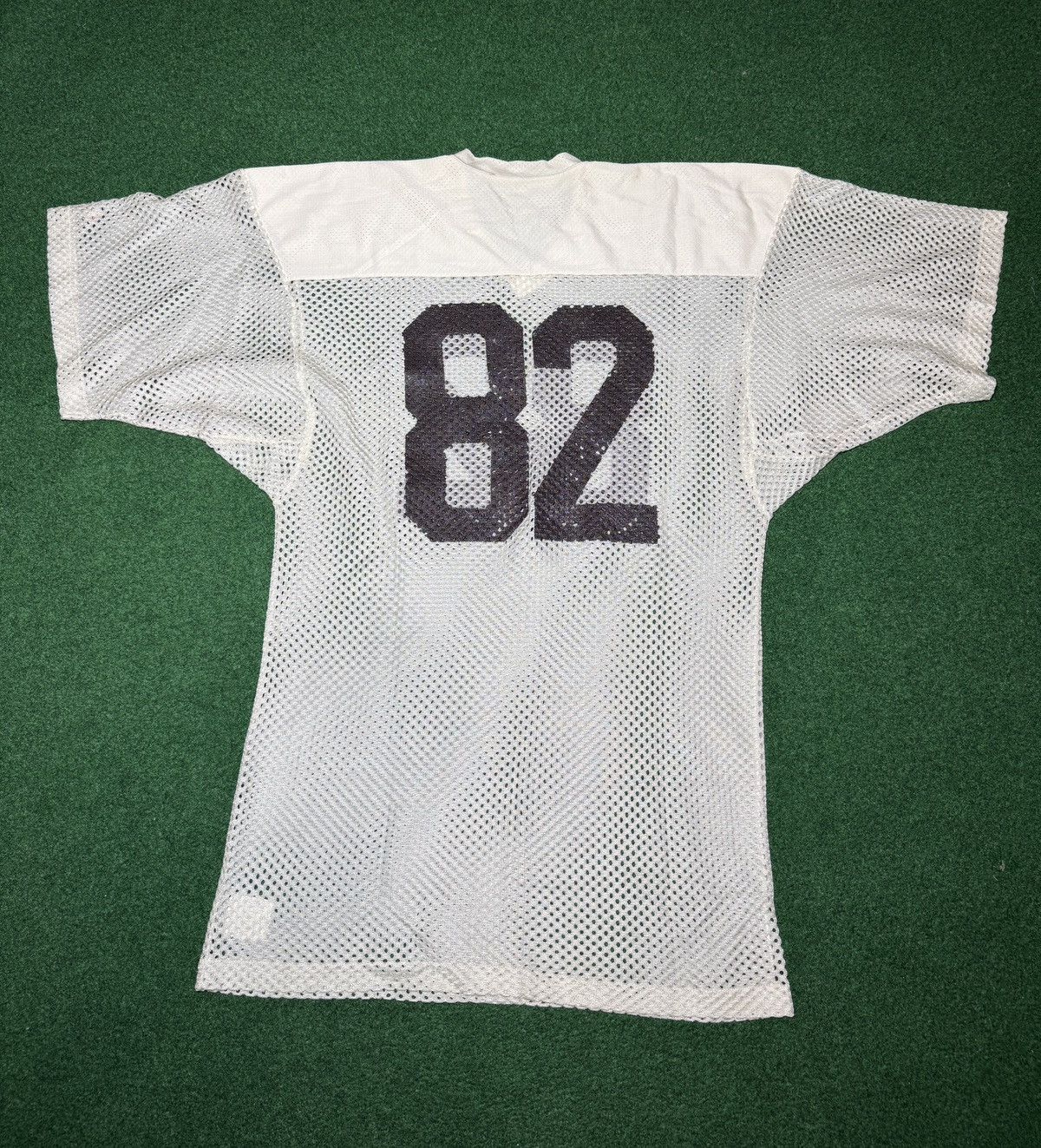 Champion Vintage 70s 80s Champion Football #82 White XL Mesh Jersey Size US XL / EU 56 / 4 - 3 Thumbnail