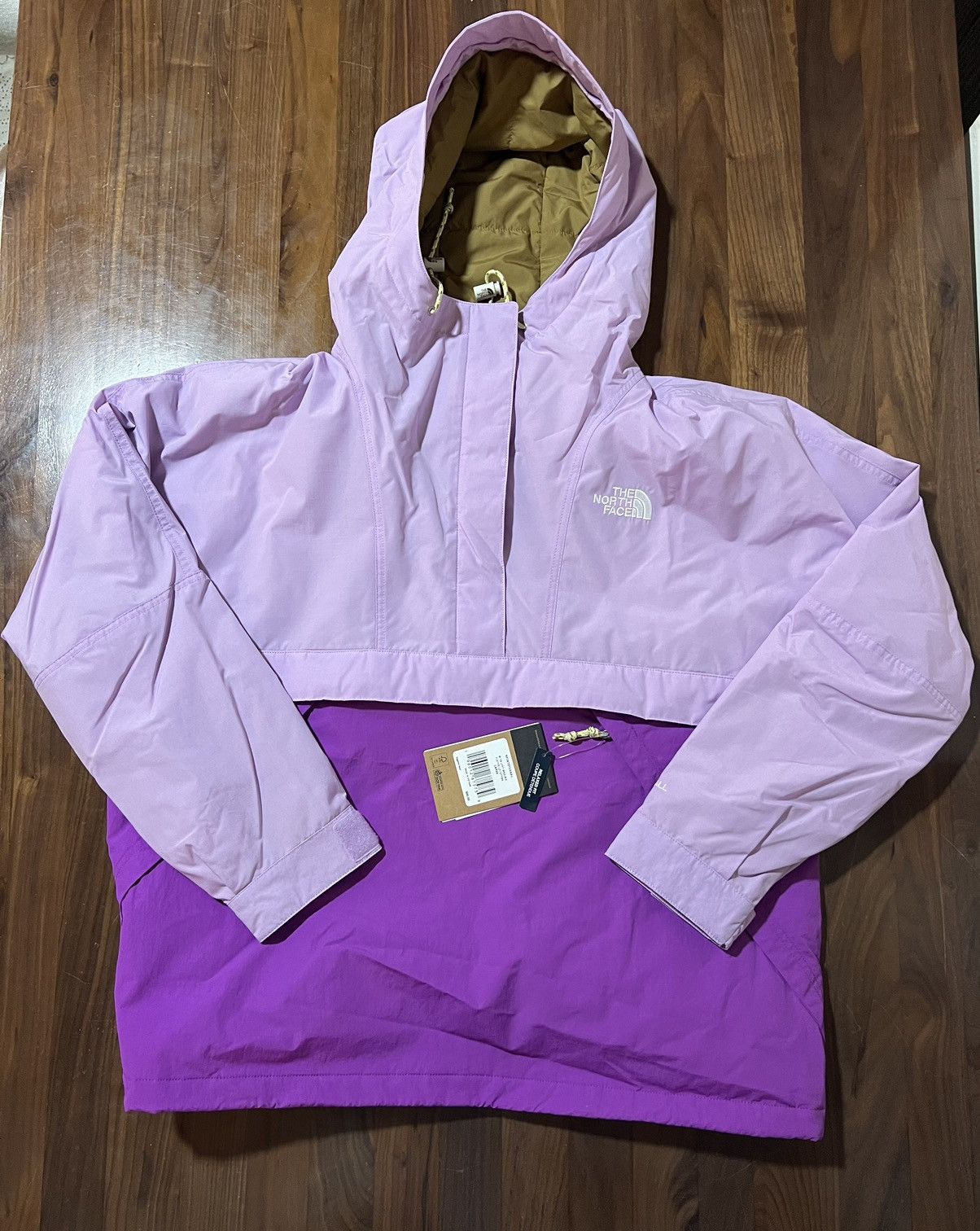 image of The North Face Womens 78 Low-Fi Hi-Tek Windjammer Size Large in Purple