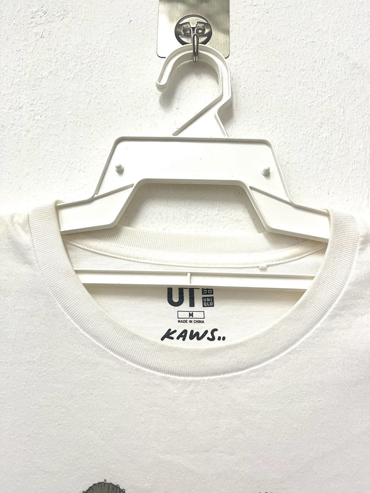 Japanese Brand × Kaws Kaws x Ut Japanase Brand T shirt Size US M / EU 48-50 / 2 - 6 Thumbnail