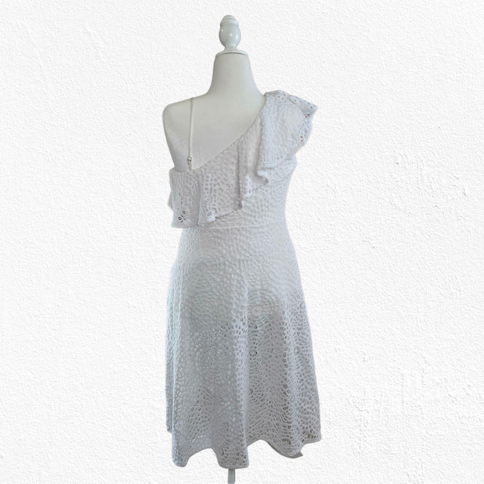 Lilly Pulitzer Lilly Pulitzer Callisto One Shoulder White Dress Size 12 Size XL / US 12-14 / IT 48-50 - 5 Thumbnail