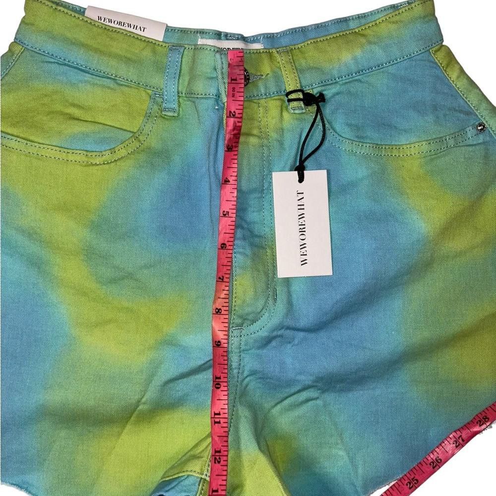 Designer WeWoreWhat l NWT Tie Dyed Flare Bell Shorts 27 Size 27" / US 4 / IT 40 - 6 Thumbnail