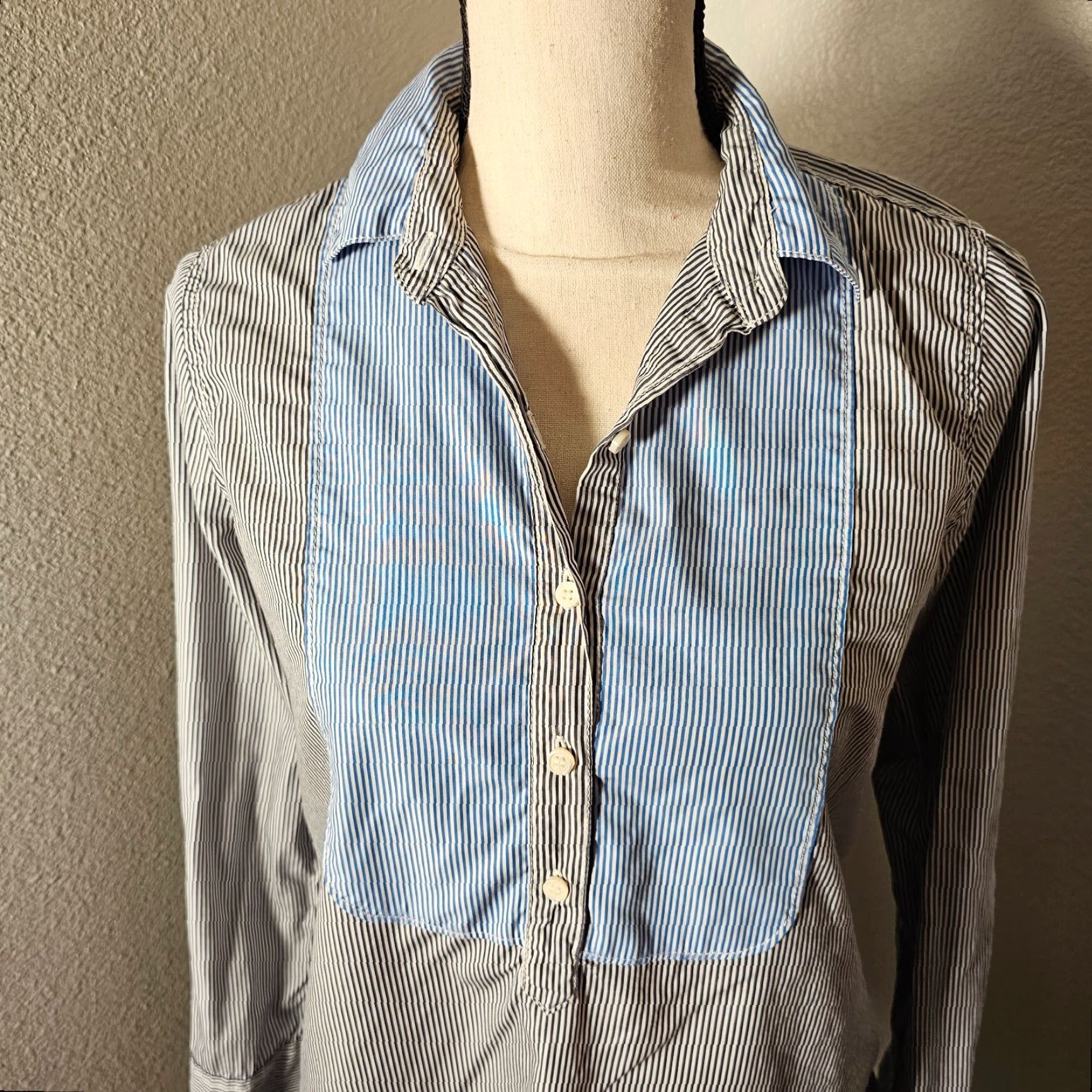 J.Crew J Crew Shirt Women's 2 Black Stripe Long Sleeve 1/2 Button Up Blouse Two Tone Size XS / US 0-2 / IT 36-38 - 5 Thumbnail