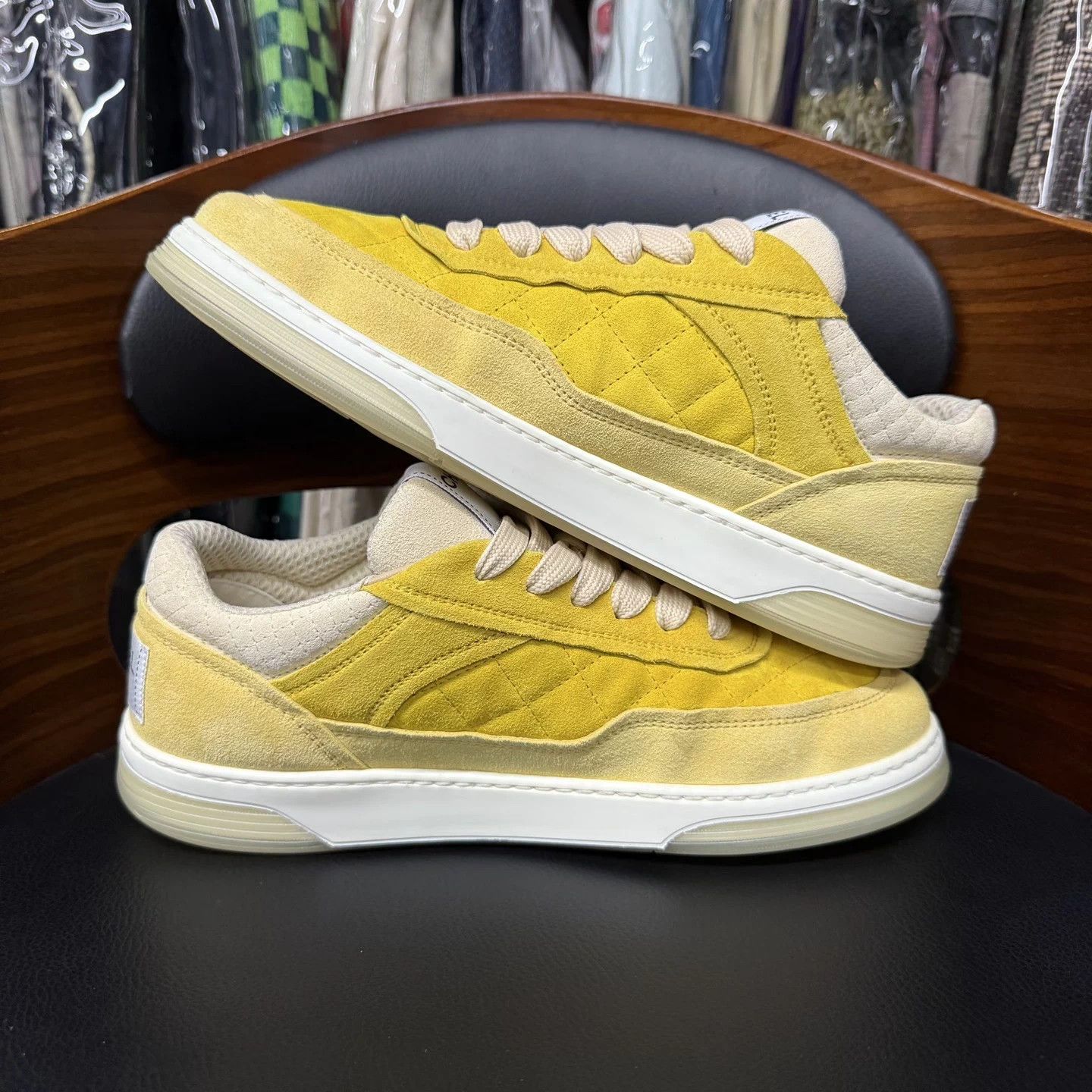 Chanel Chanel Quilted Yellow Suede Kicks Wmns 38 Mint Size US 7 / IT 37 - 7 Thumbnail