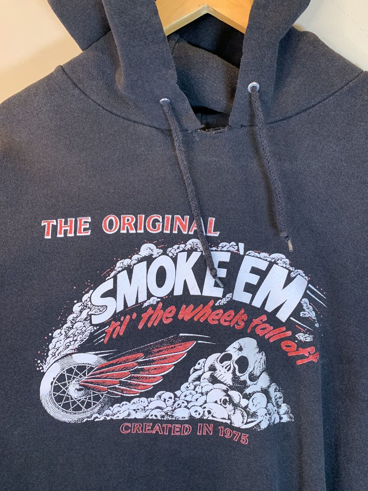 Lee *RARE* Vintage 90’s Harley Davidson Smoke Em Skull SF Hoodie Size US XL / EU 56 / 4 - 5 Thumbnail