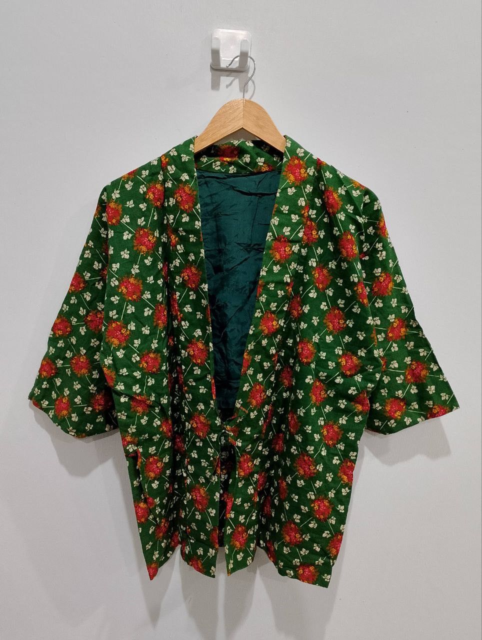 Japanese Brand Japanese Floral Green Abstract Kimono Size S / US 4 / IT 40 - 1 Thumbnail