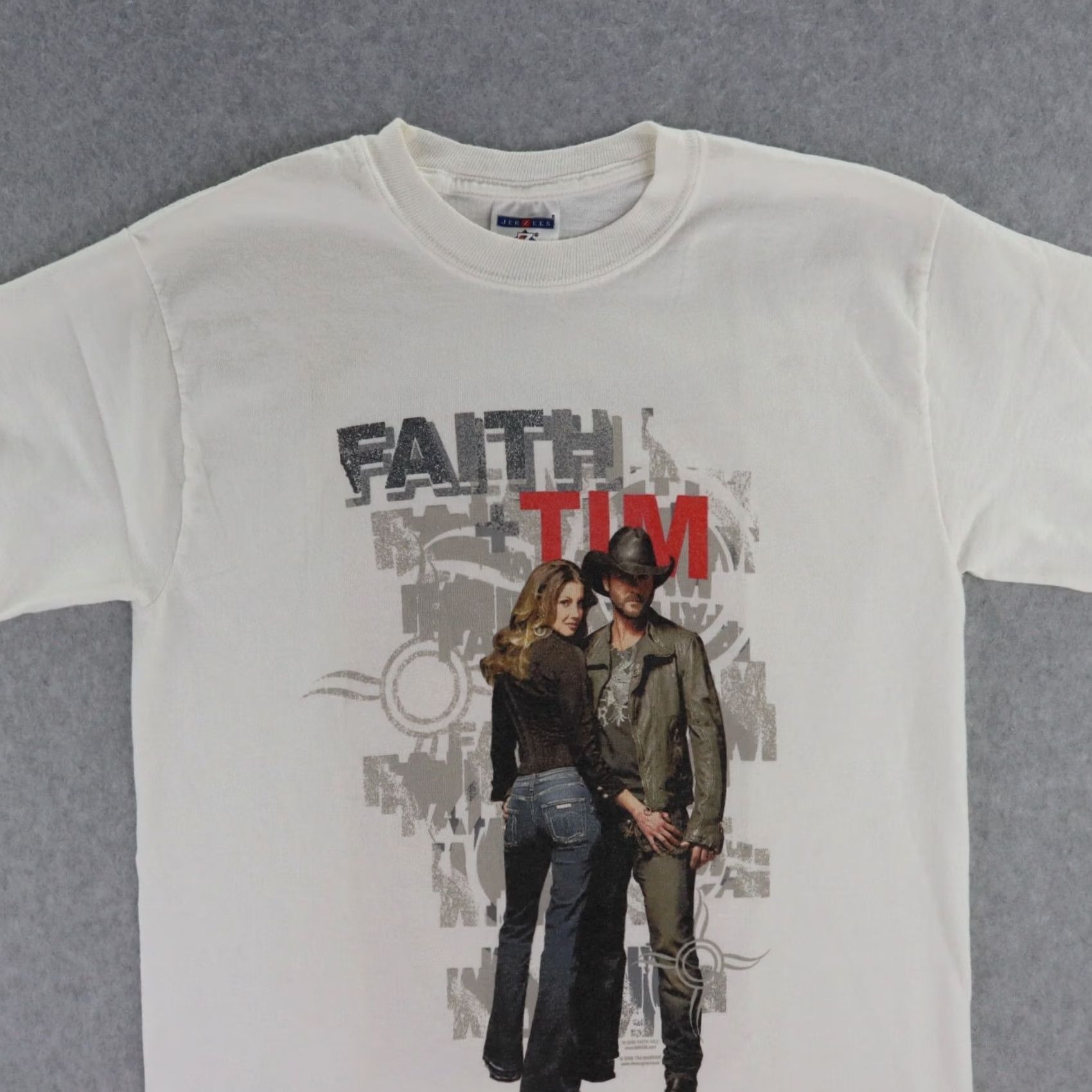 Vintage TIM McGRAW & FAITH HILL SOUL 2 SOUL 2006 TOUR T-Shirt Size Small Size US S / EU 44-46 / 1 - 6 Thumbnail