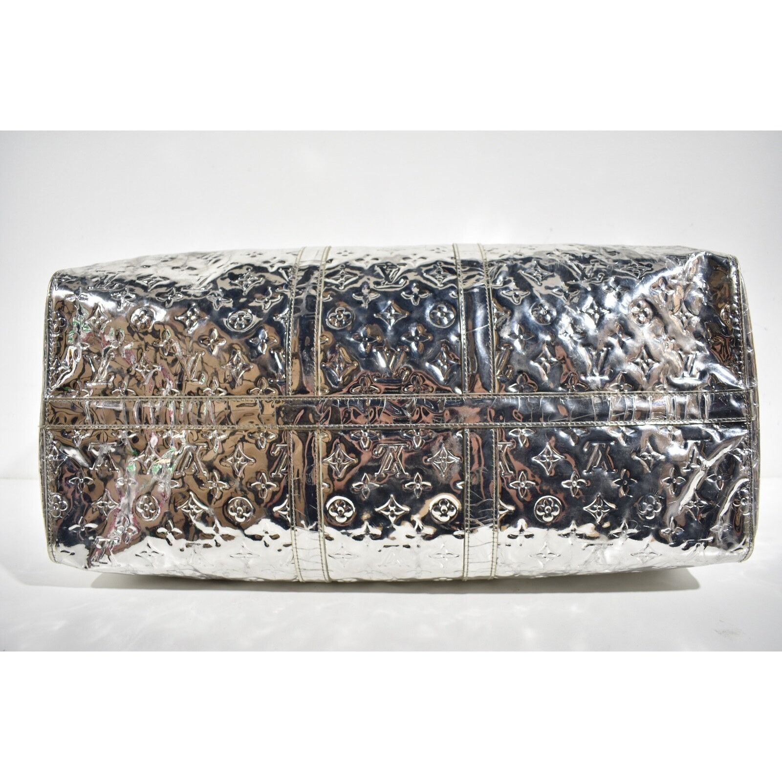 Louis Vuitton Louis Vuitton Keepall Mirror Weekend Travel Duffle Bag Size ONE SIZE - 14 Thumbnail