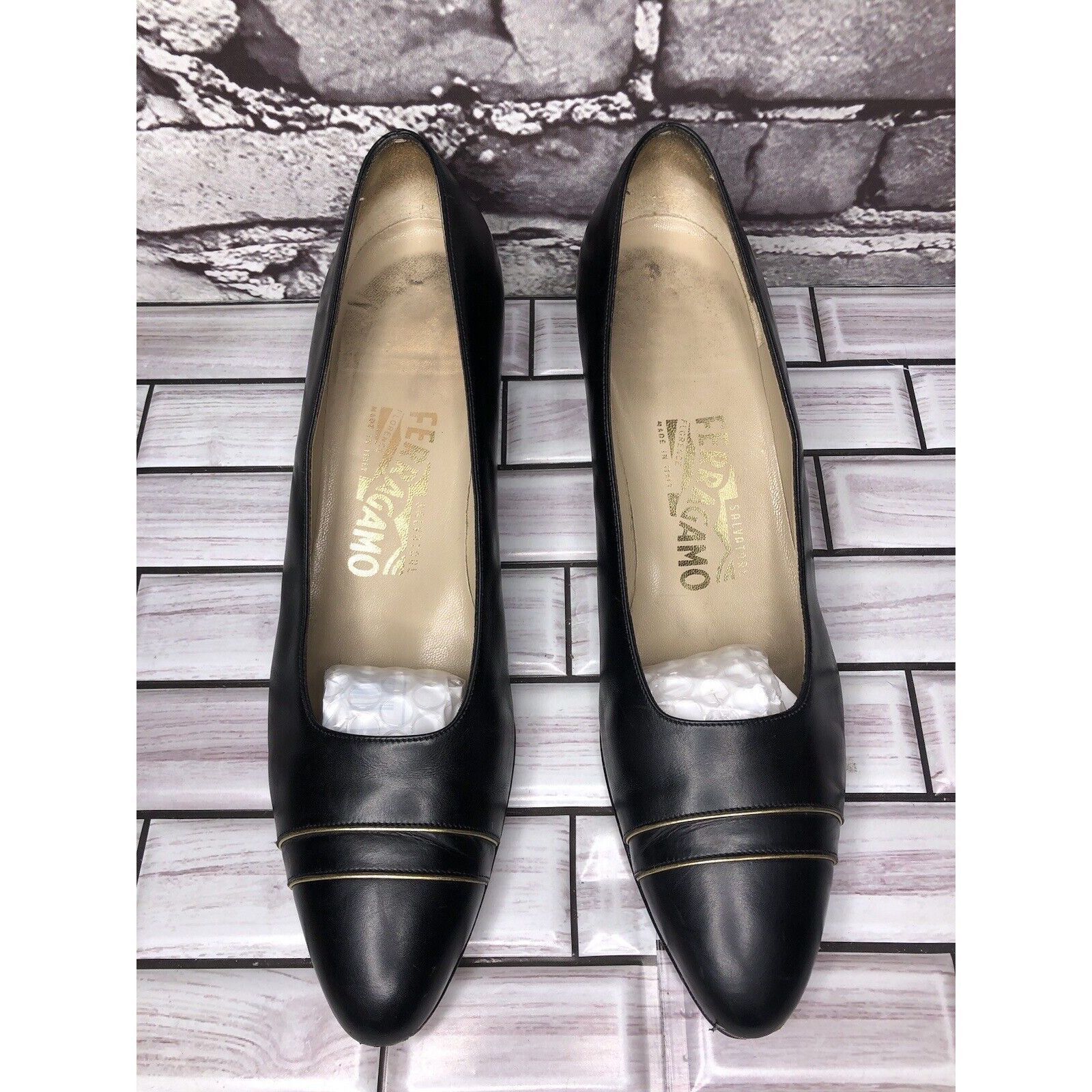 Salvatore Ferragamo Salvatore Ferragamo Black Leather Cap Toe Pumps Dress Heels Size US 9 / IT 39 - 22 Thumbnail