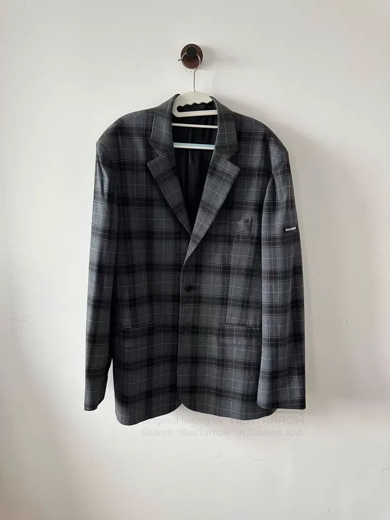 Balenciaga Balenciaga Plaid Sleeve Badge Suit Jacket Size US XS / EU 42 / 0 - 1 Thumbnail