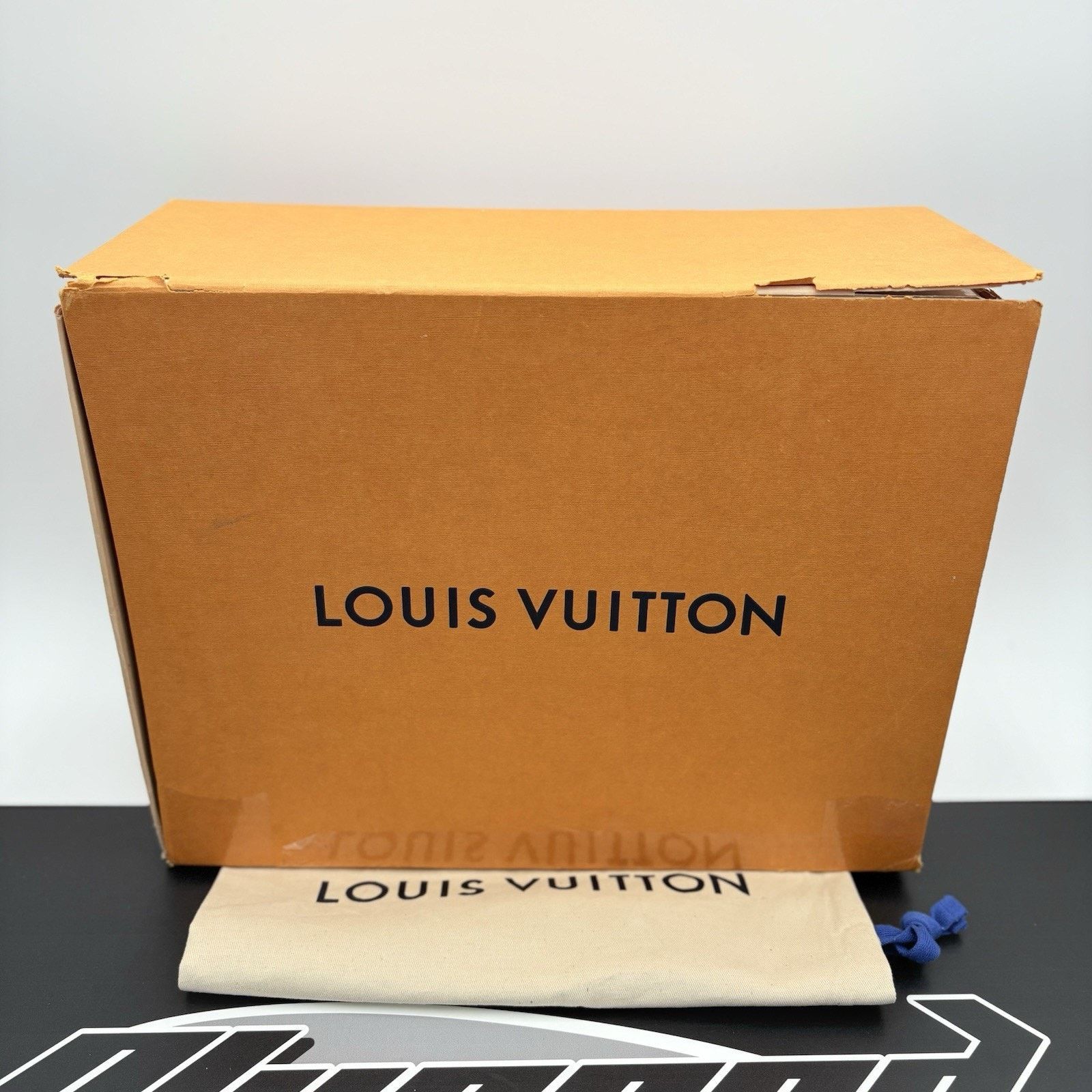 Louis Vuitton Louis Vuitton Trainer ' Black Monogram ' | GREAT CONDITION! Size US 9.5 / EU 42-43 - 15 Thumbnail