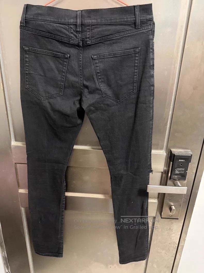 Saint Laurent Paris Saint Laurent Paris Ripped Denim Jeans Size US 29 - 4 Thumbnail