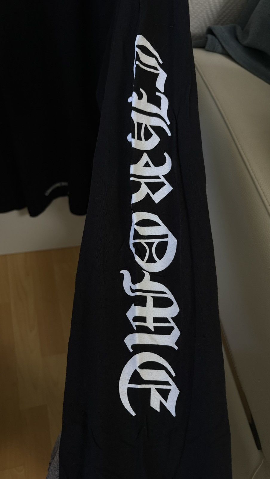 Chrome Hearts Chrome Hearts Long Sleeve Pocket Tee Black XL – Neck Logo Size US XL / EU 56 / 4 - 4 Thumbnail