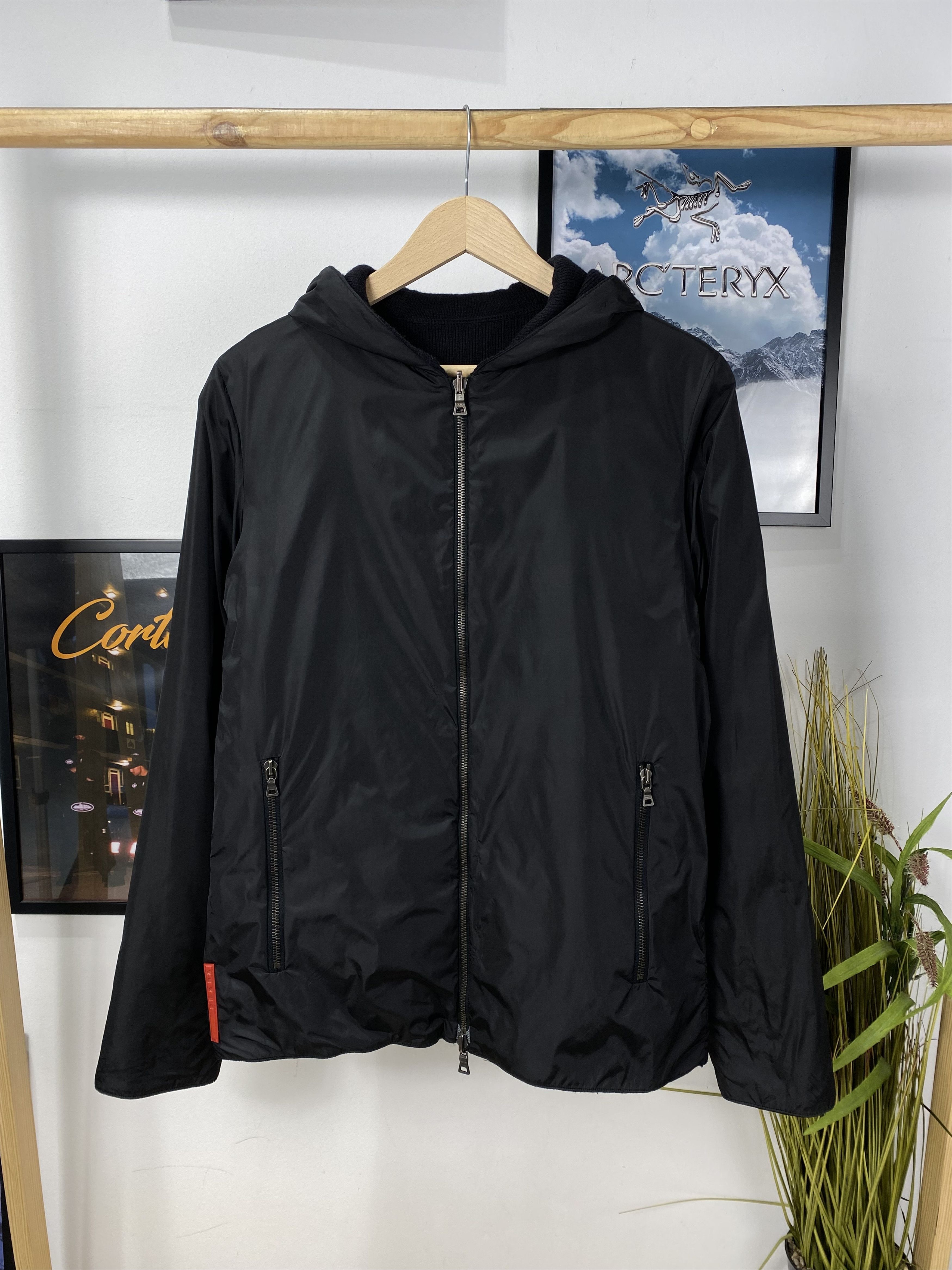 PRADA SGV126 ブラック ナイロンジャケット PRADA SGV126 ブラック ナイロンジャケット s-l400.jpg