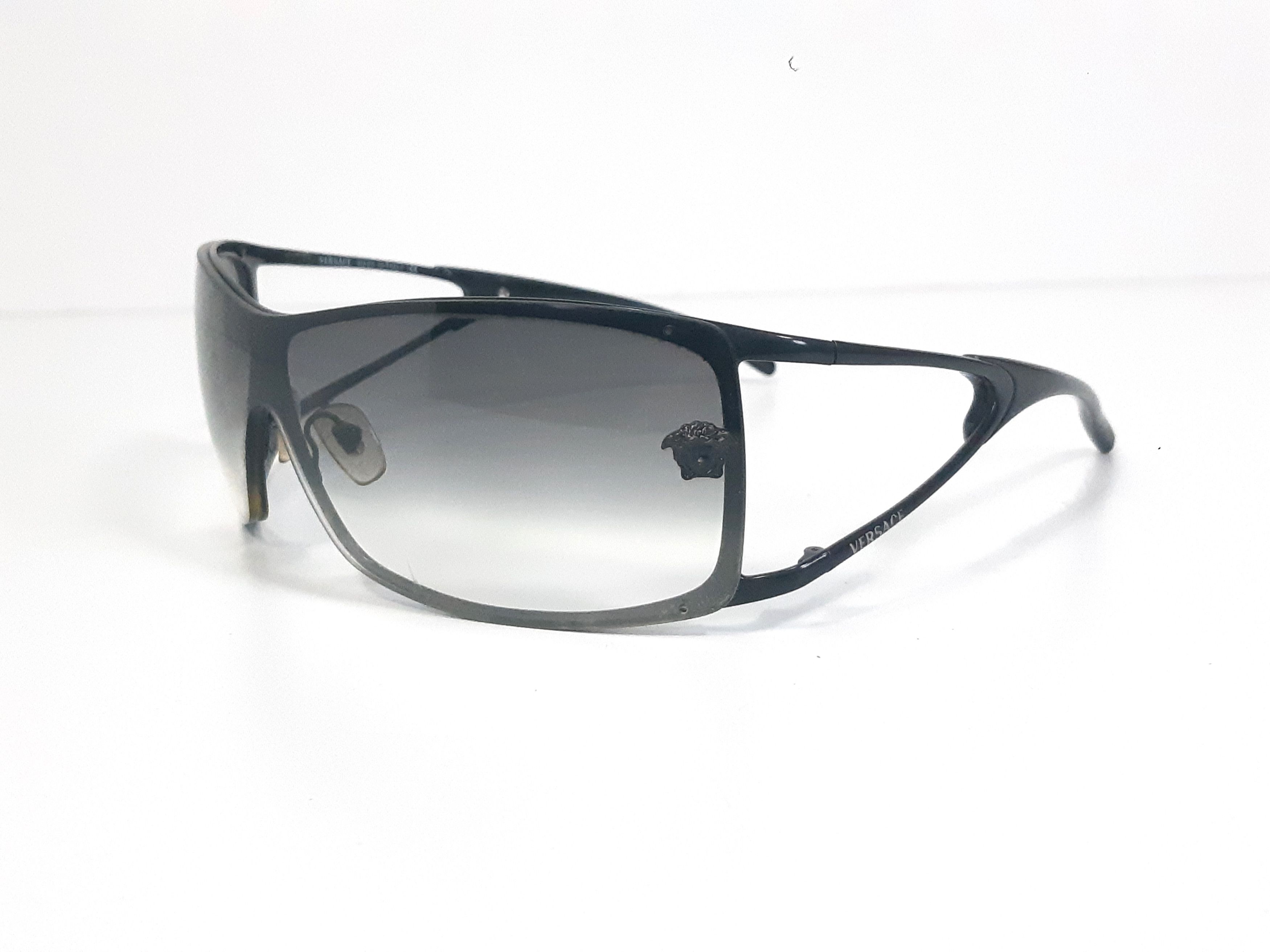 Versace Vintage VERSACE mod.2048 1009/8G Italy Sunglasses ONLY FRAME Size ONE SIZE - 4 Thumbnail