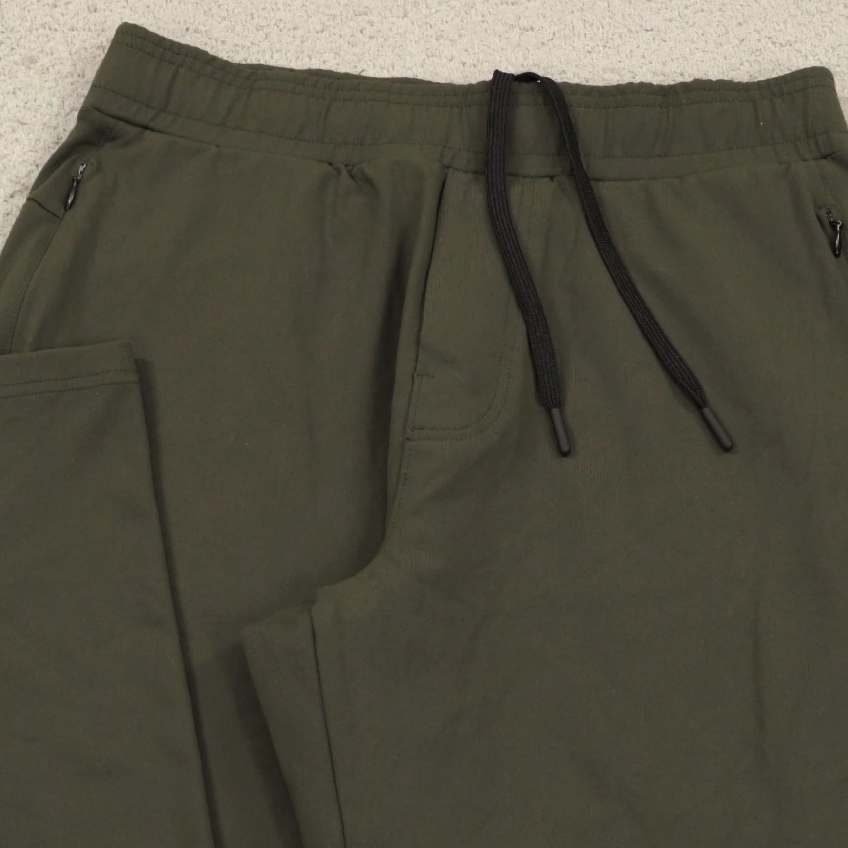 Olive Public Rec Daymaker Pants 30x34 All Day Every Day Men Olive 4 Way Flex Sweatpant Sweatpants Casual Mens Olive 30x34 City Preppy Sports Size US 30 / EU 46 - 2 Thumbnail