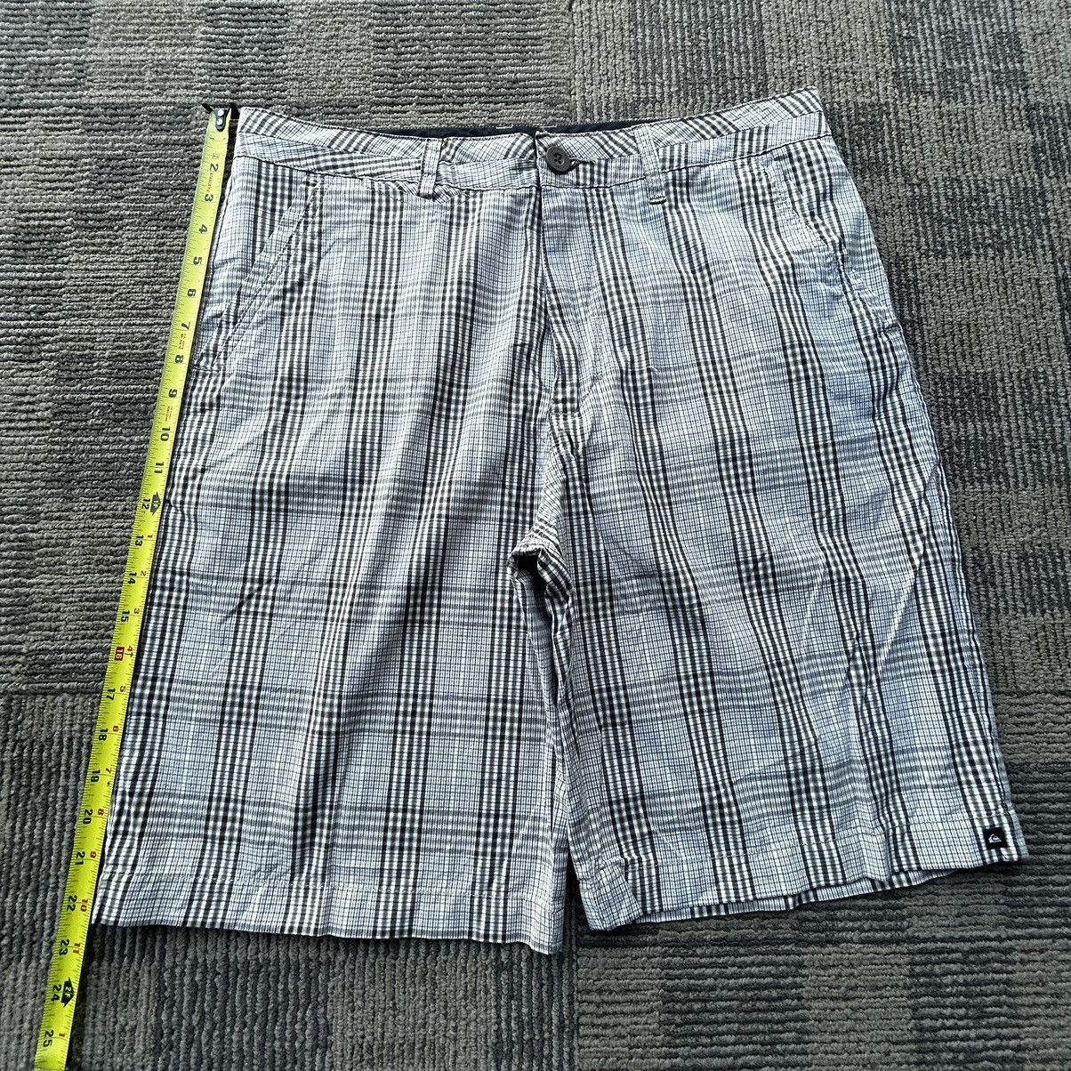 Quiksilver Vtg Y2K Quiksilver Tan Plaid Surf Skate Shorts Men’s Size 34 Size US 34 / EU 50 - 4 Thumbnail