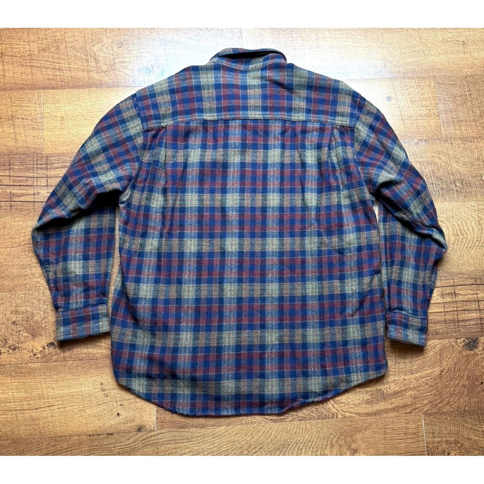 Vintage VINTAGE Woolrich Men's XL Plaid Wool Shirt Jacket Brown Outdoor Woolrich Shirt Jacket XL Mens Plaid Outdoor Size US XL / EU 56 / 4 - 3 Thumbnail