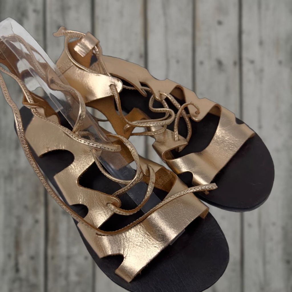 Vintage CB Fusion Sandals Womens 39 8 Rose Gold Copper Strappy Gladiator Leather Boho Clean Casual Travel Wide (C, D, W) Adjustable Vintage? Size US 8 / IT 38 - 1 Thumbnail