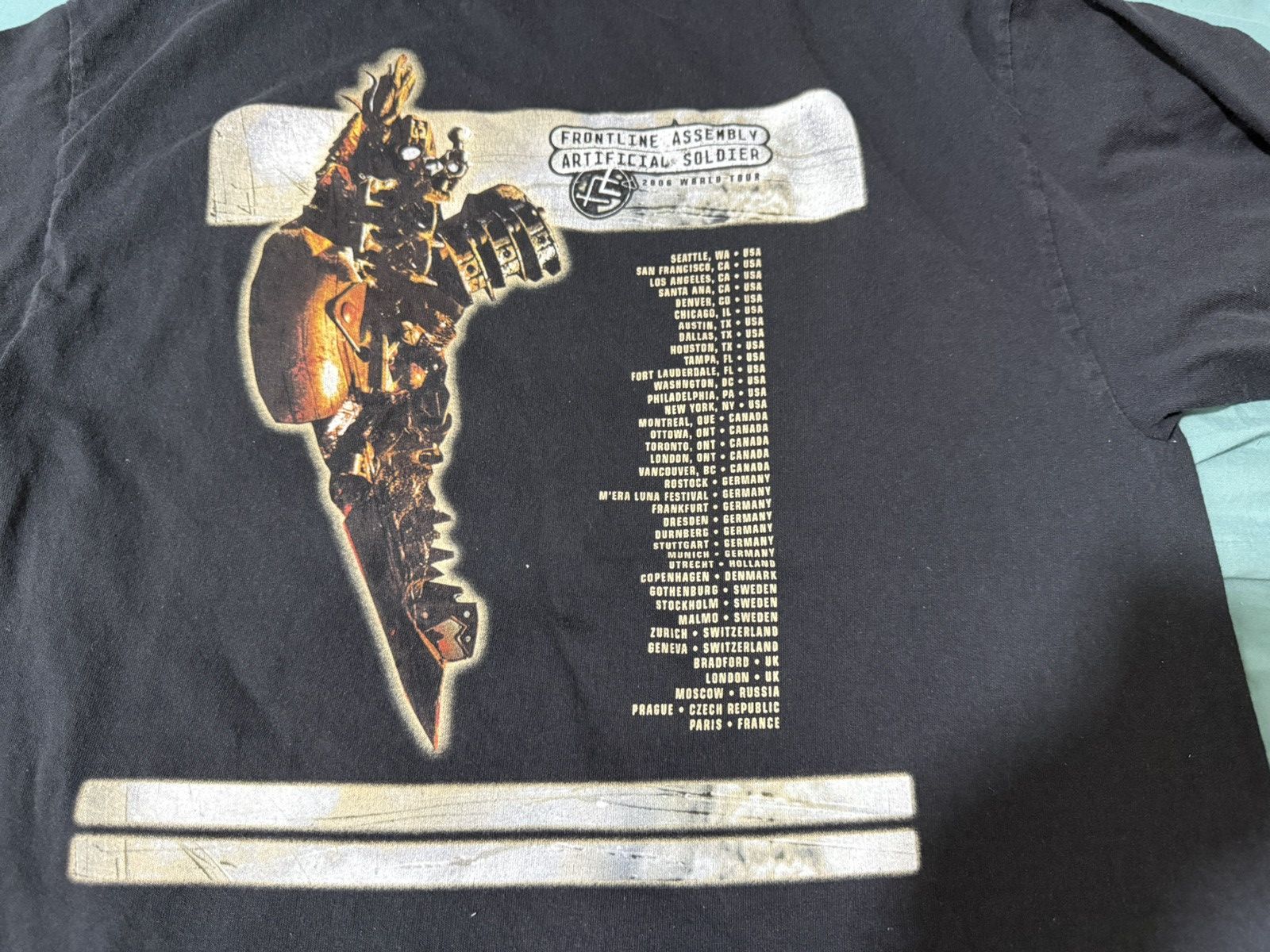 Vintage Vintage 00s Frontline Assembly Artificial Soldier T-Shirt Size US L / EU 52-54 / 3 - 5 Thumbnail