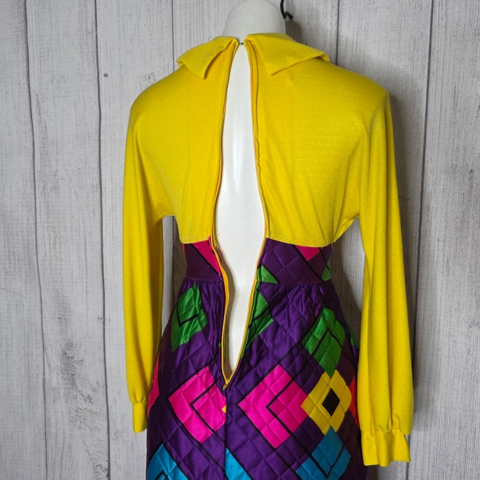 Vintage VTG Vivid Groovy Maxi Dress Dagger Collar Quilted Skirt Size XS / US 0-2 / IT 36-38 - 10 Thumbnail