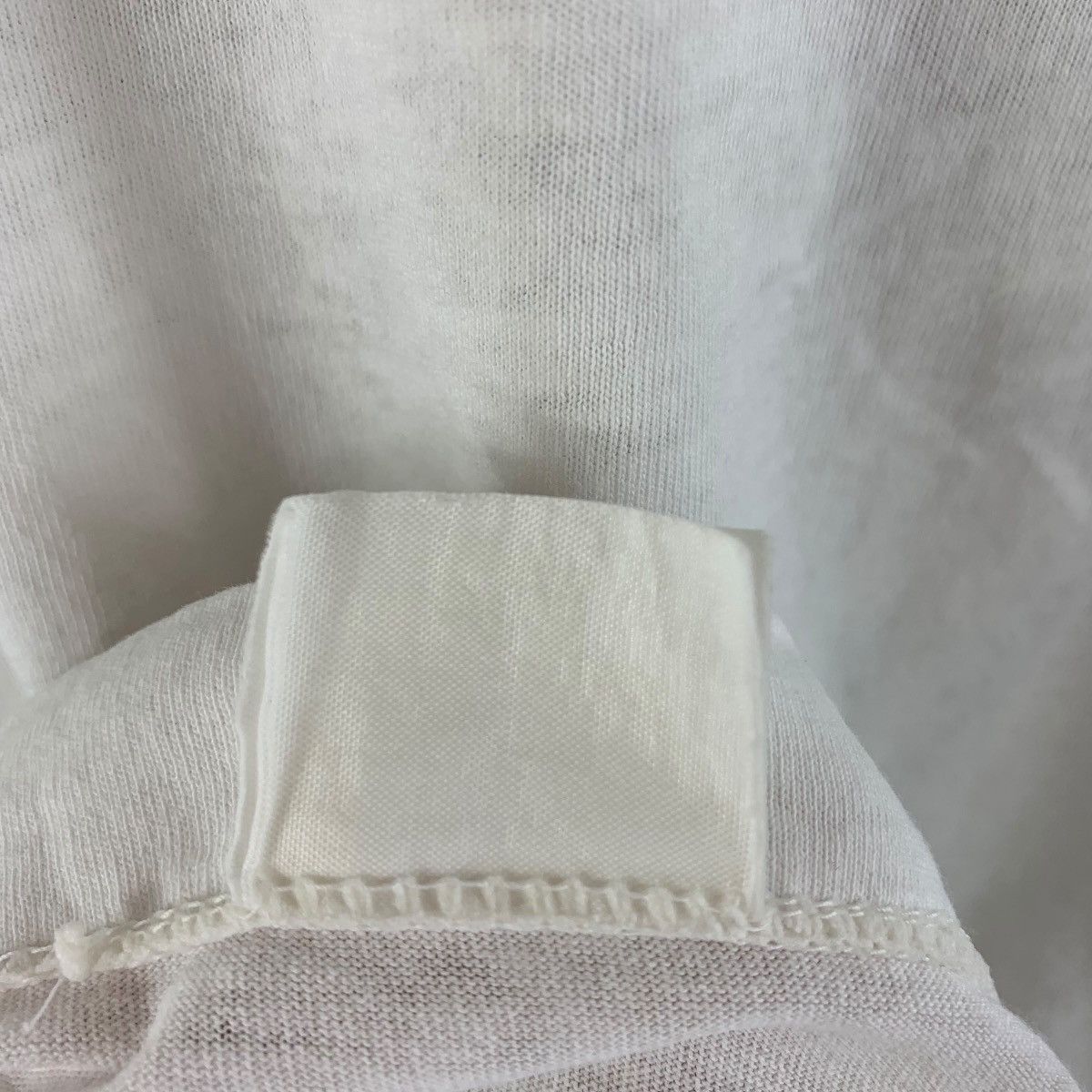 Levi's × Vintage Vintage distressed LEVIS photo printed design tee Size US M / EU 48-50 / 2 - 11 Thumbnail