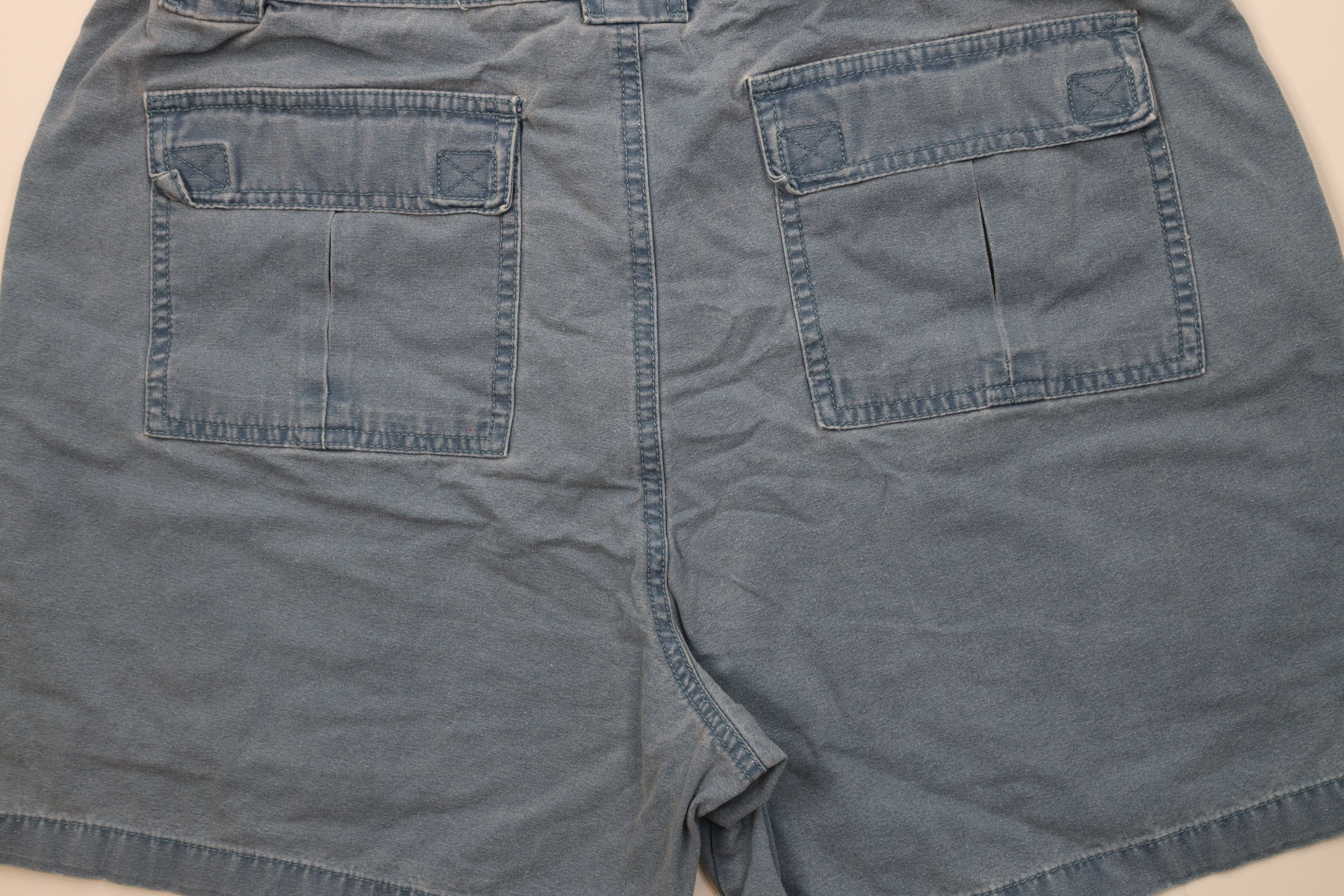 Vintage Vintage 90s Streetwear Above Knee Canvas Cargo Shorts Size US 38 / EU 54 - 9 Thumbnail