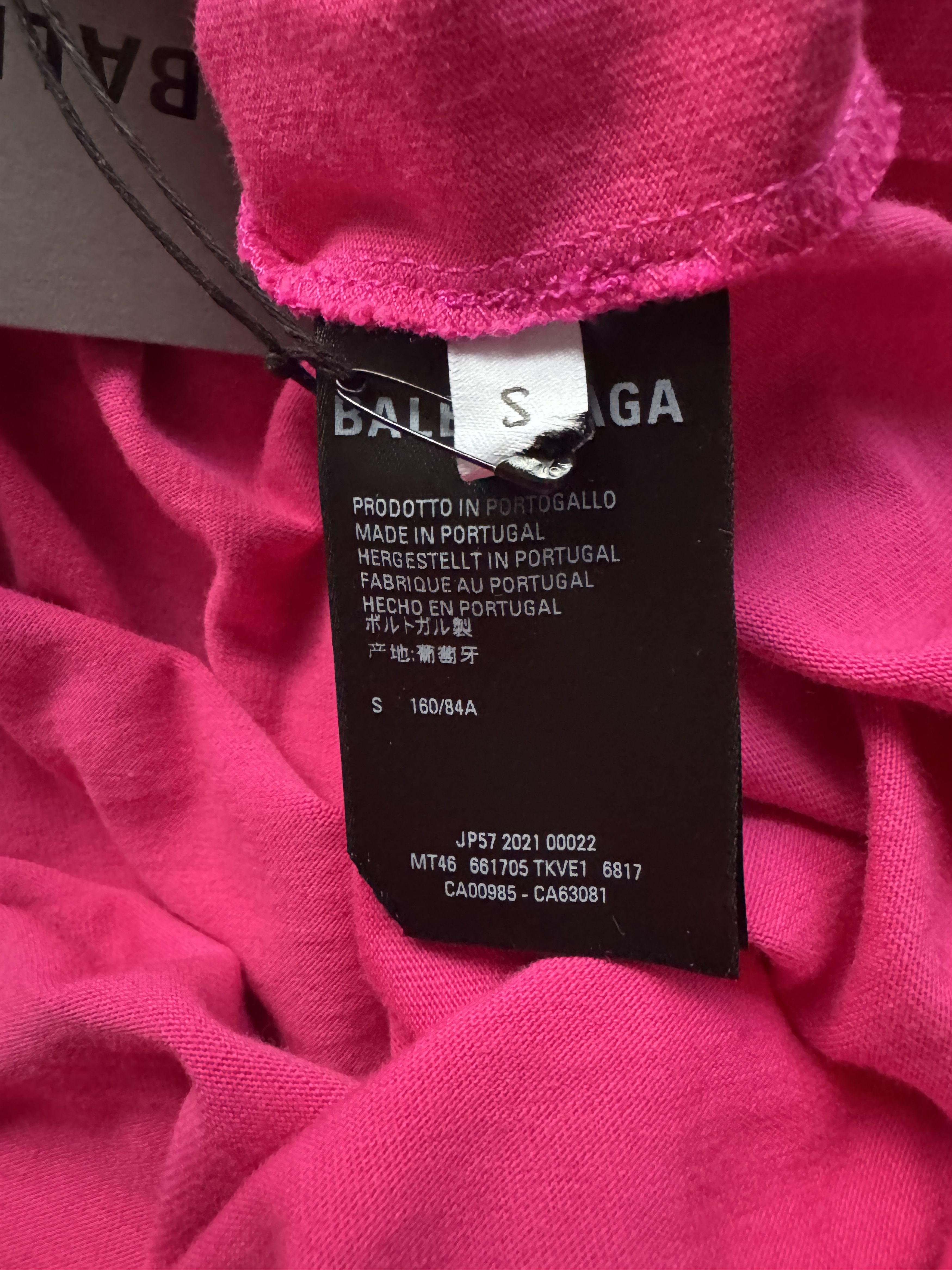 Balenciaga This Is Not The New Balenciaga T-Shirt Size US S / EU 44-46 / 1 - 15 Thumbnail
