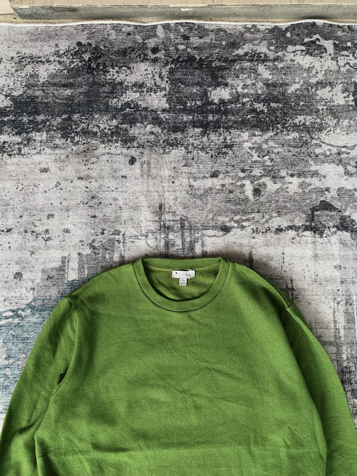 Cos Longsleev COS boxy fit Size US L / EU 52-54 / 3 - 2 Thumbnail
