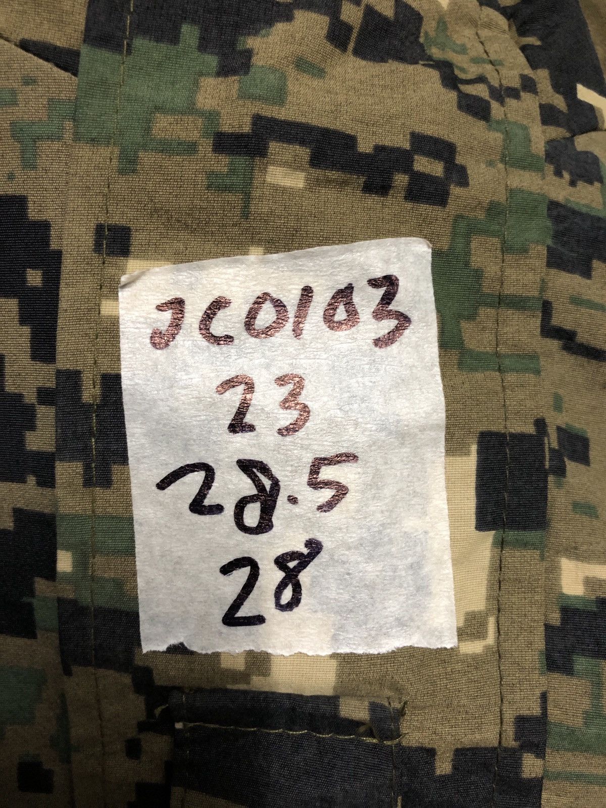 Japanese Brand × Vintage Vintage Army Camouflage Light Jacket Size US L / EU 52-54 / 3 - 21 Thumbnail